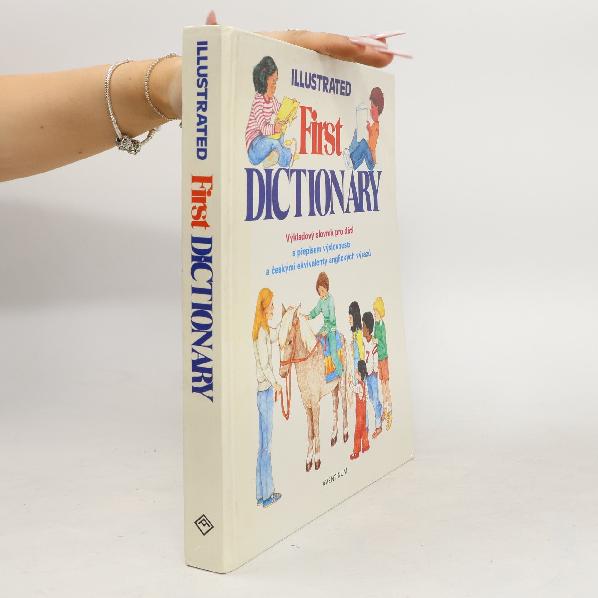 Various authors Illustrated First Dictionary