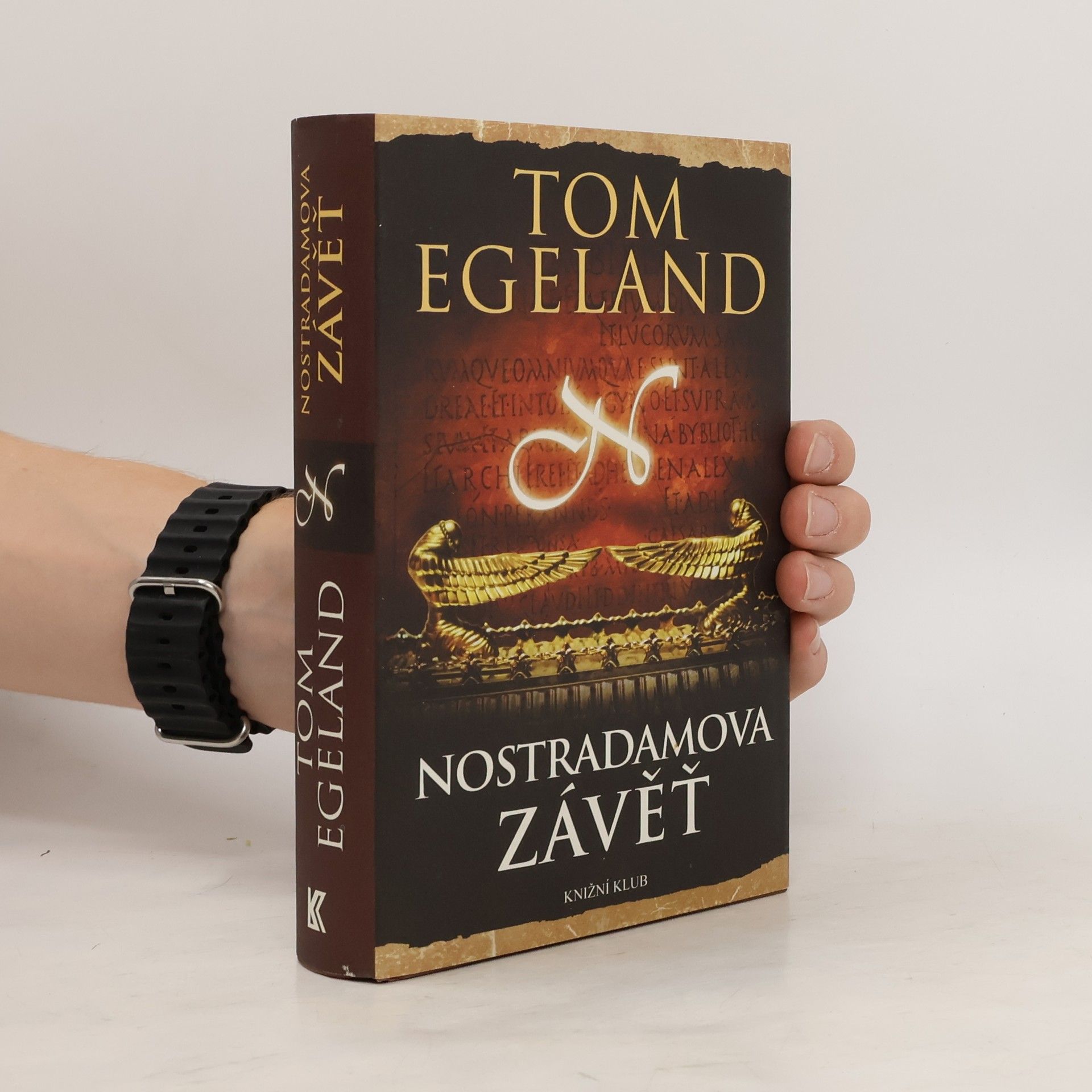 Tom Egeland Nostradamova závěť