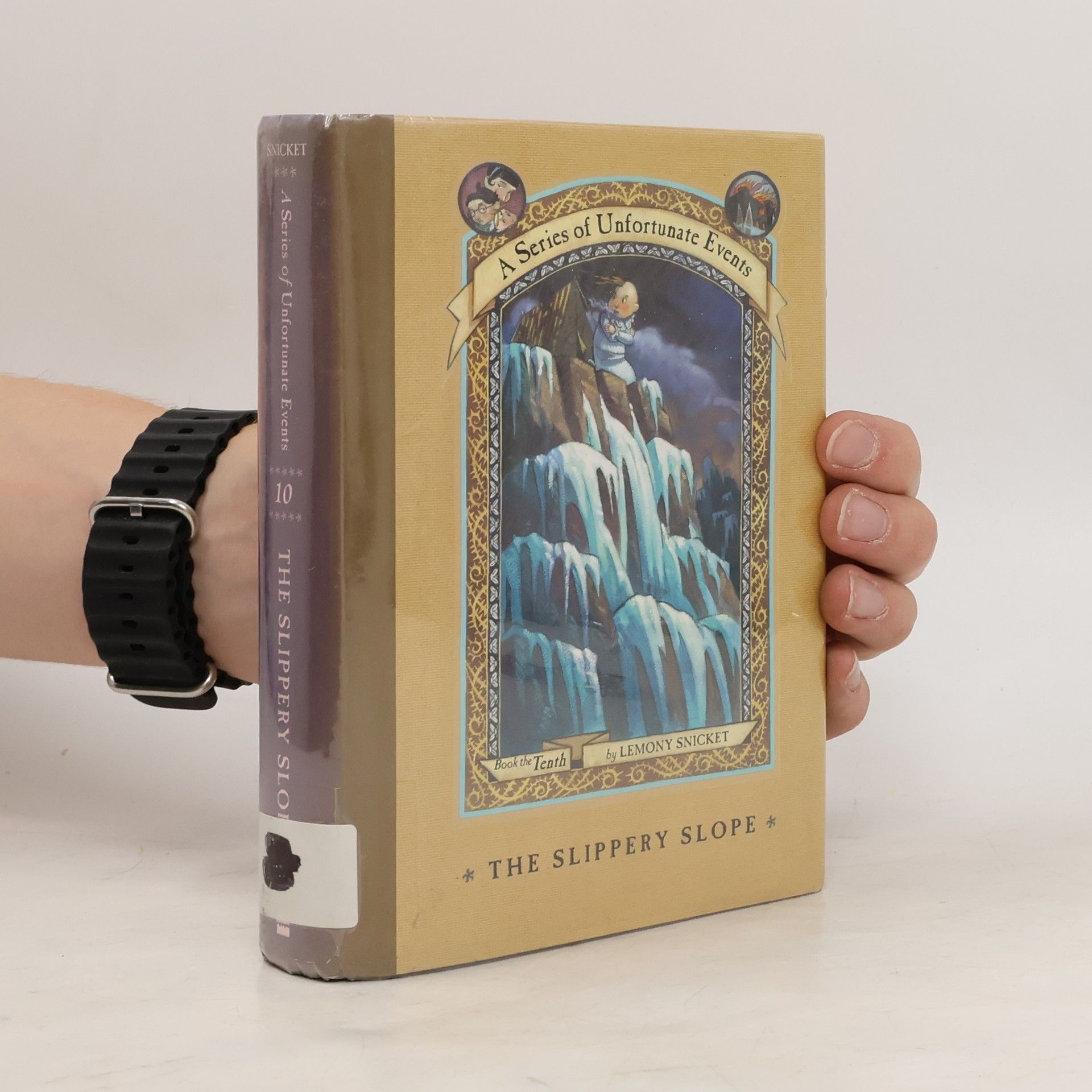 Lemony Snicket A Series of Unfortunate Events #10: The Slippery Slope