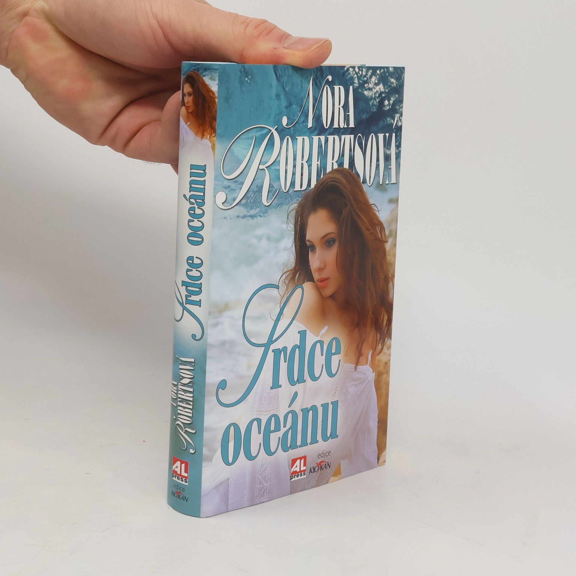 Nora Roberts Srdce oceánu