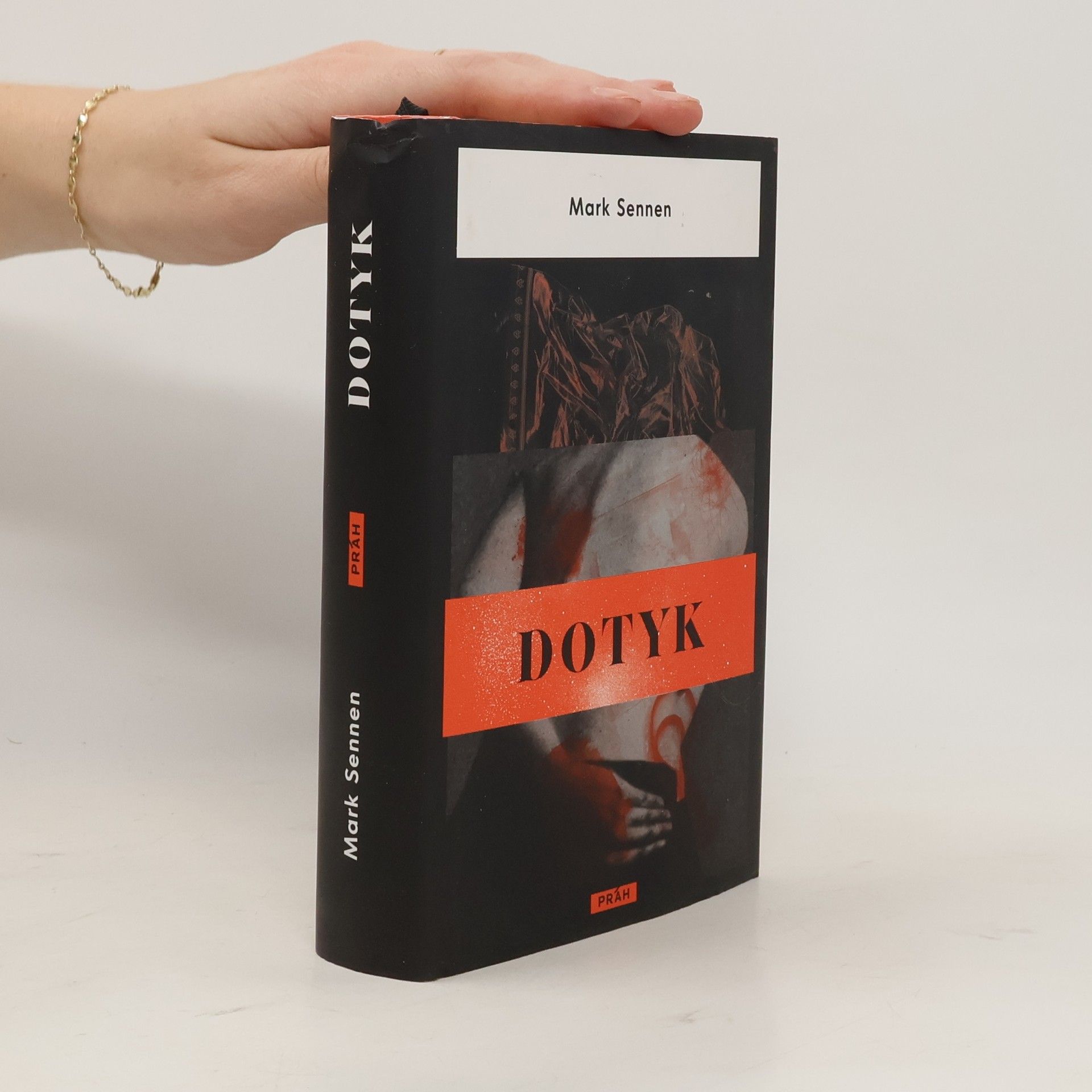 Mark Sennen Dotyk