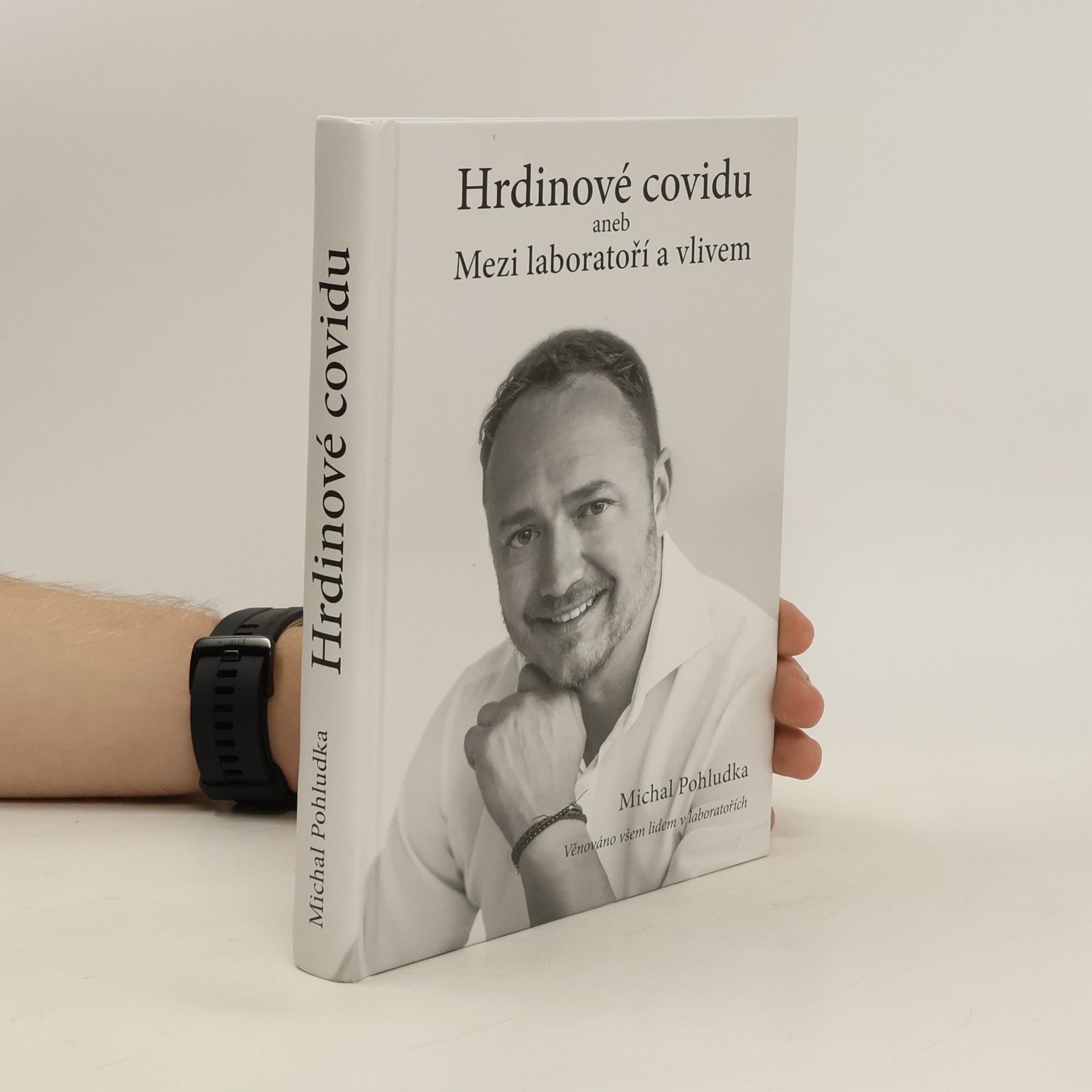Michal Pohludka Hrdinové covidu