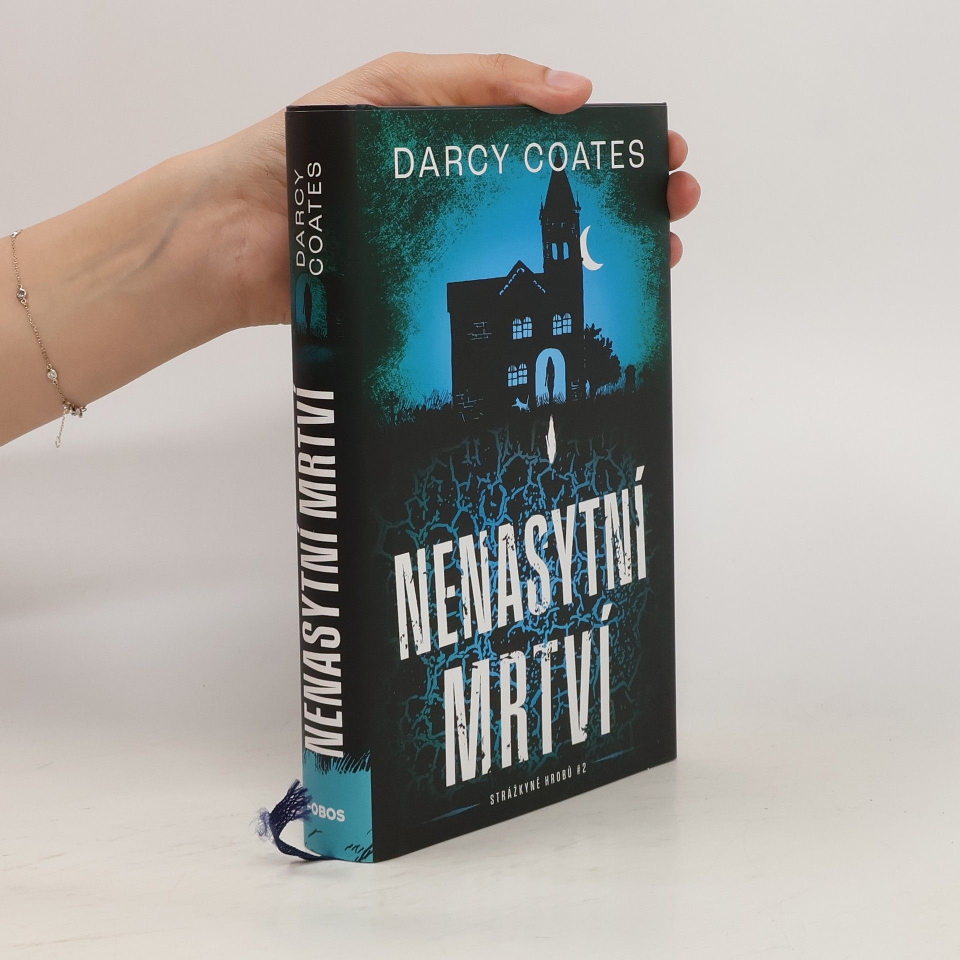 Darcy Coates Nenasytní mrtví