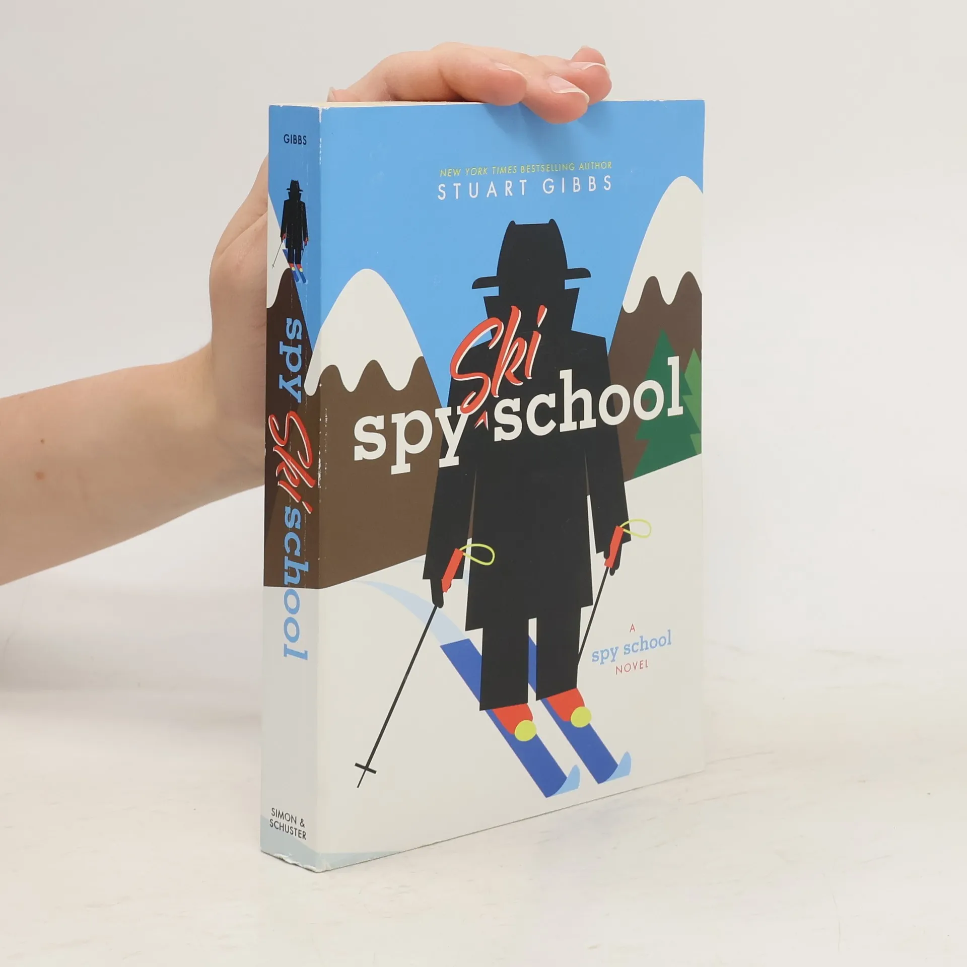 Spy Ski School | Book | Paperback | Stuart Gibbs | EN