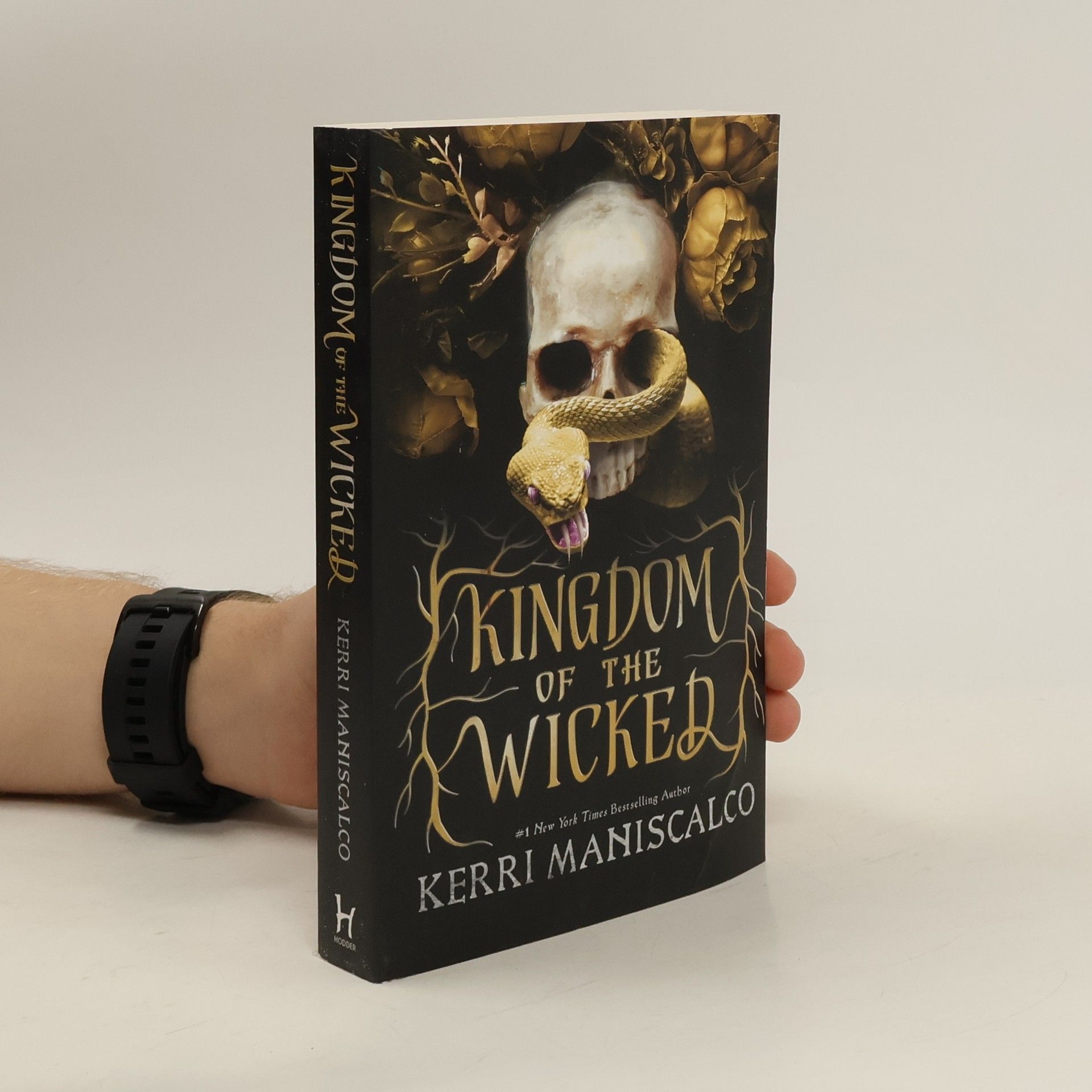 Kerri Maniscalco Kingdom of the wicked