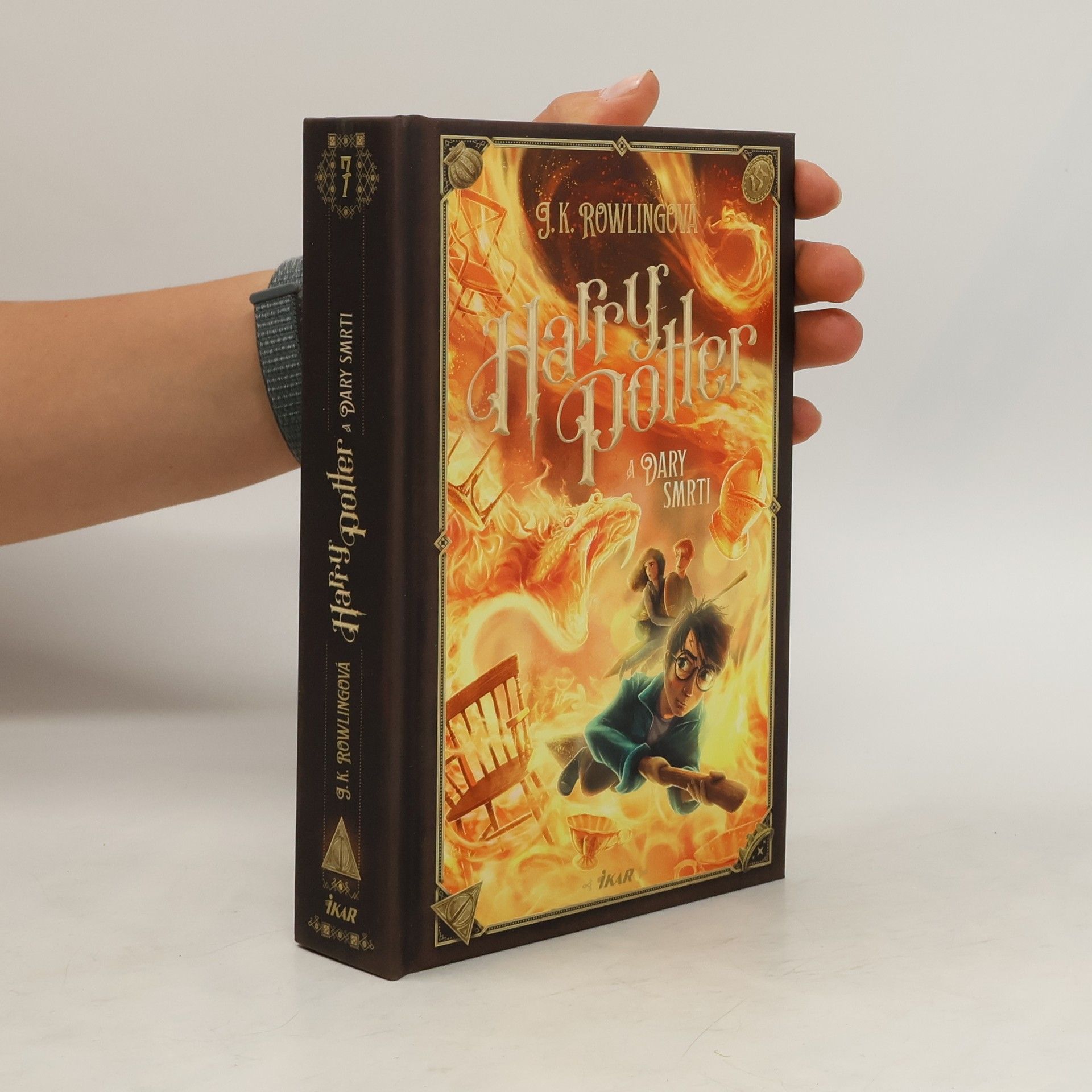 Joanne K. Rowlingová Harry Potter a dary smrti : 7