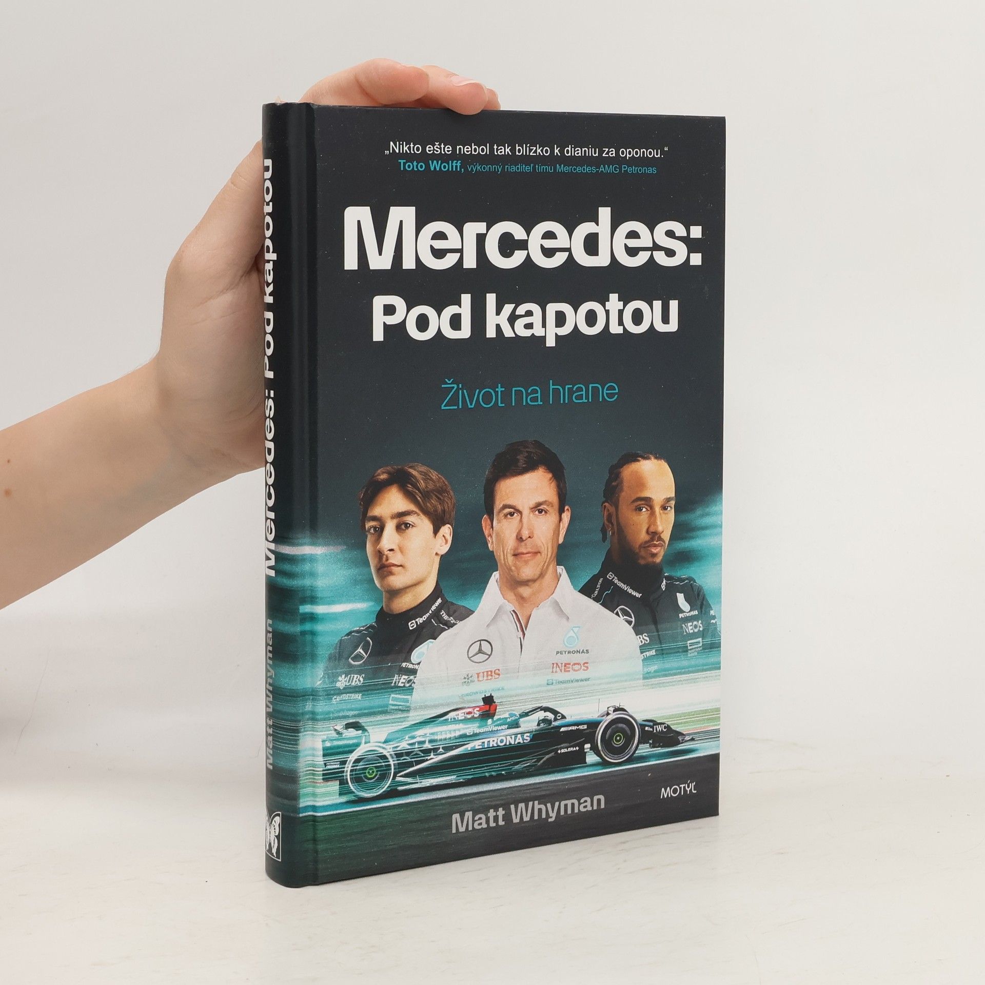 Matt Whyman Mercedes Pod kapotou
