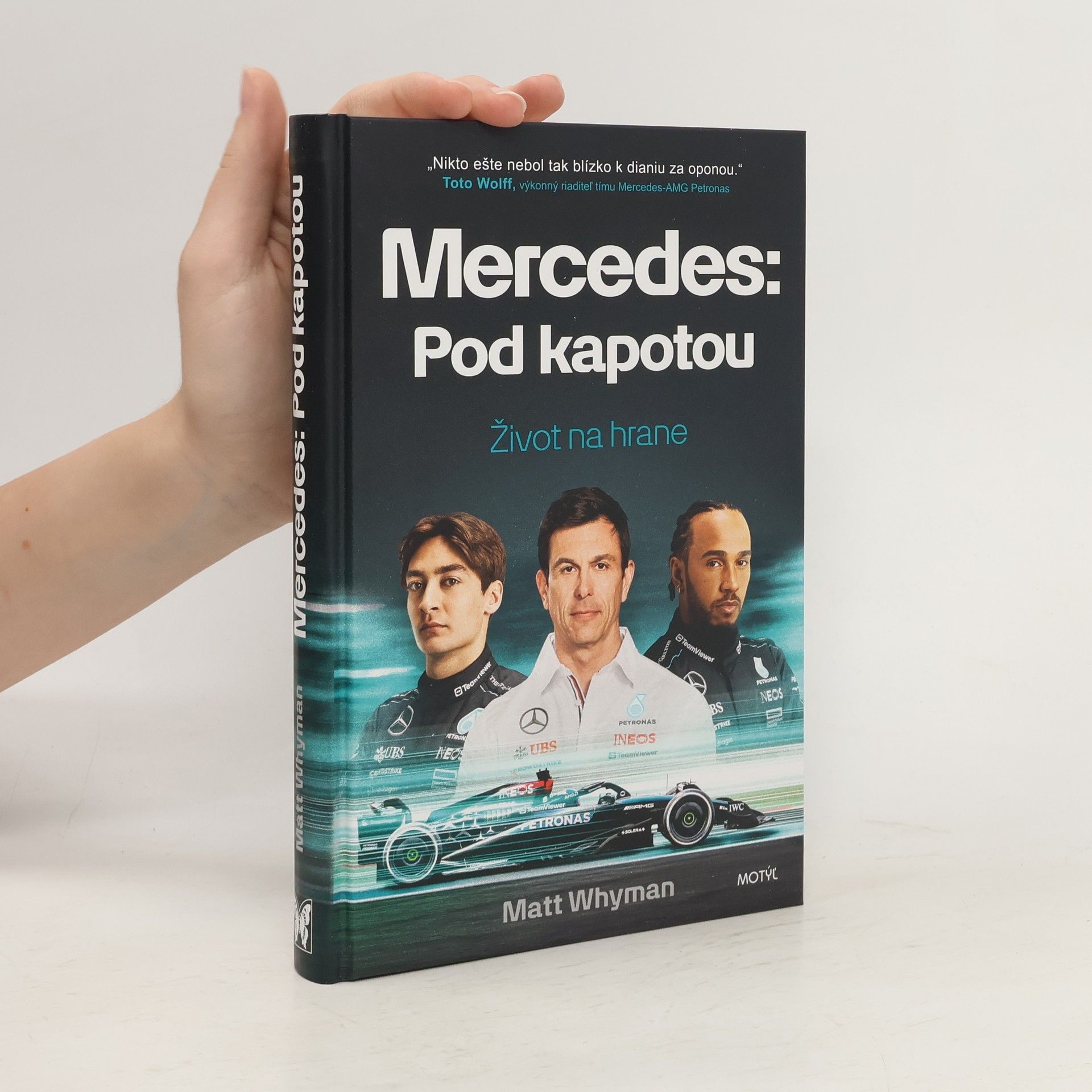 Matt Whyman Mercedes. Pod kapotou. Život na hrane