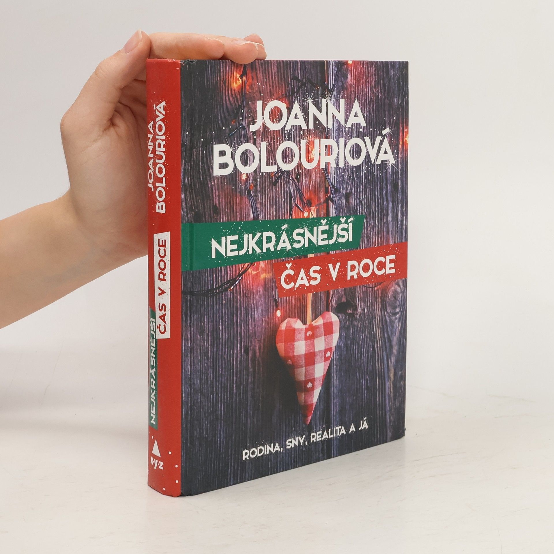 Joanna Bolouri Nejkrásnější čas v roce