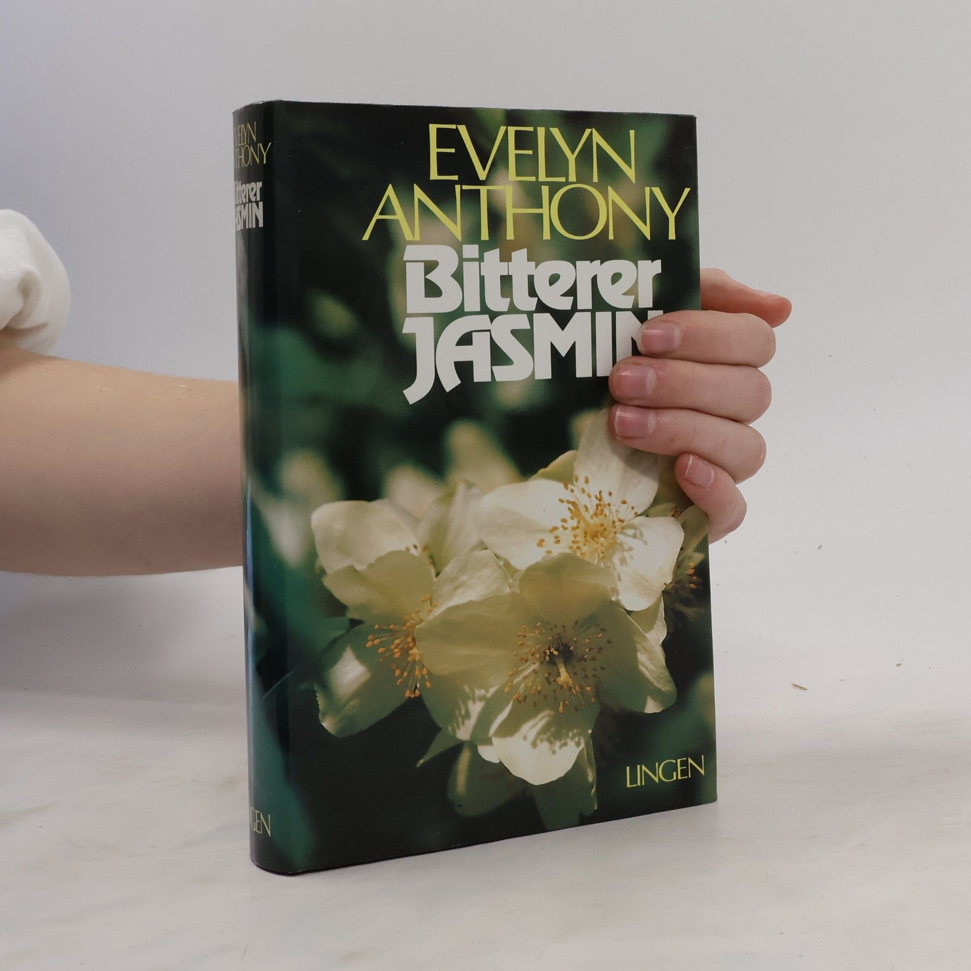 Evelyn Anthony Bitterer Jasmin