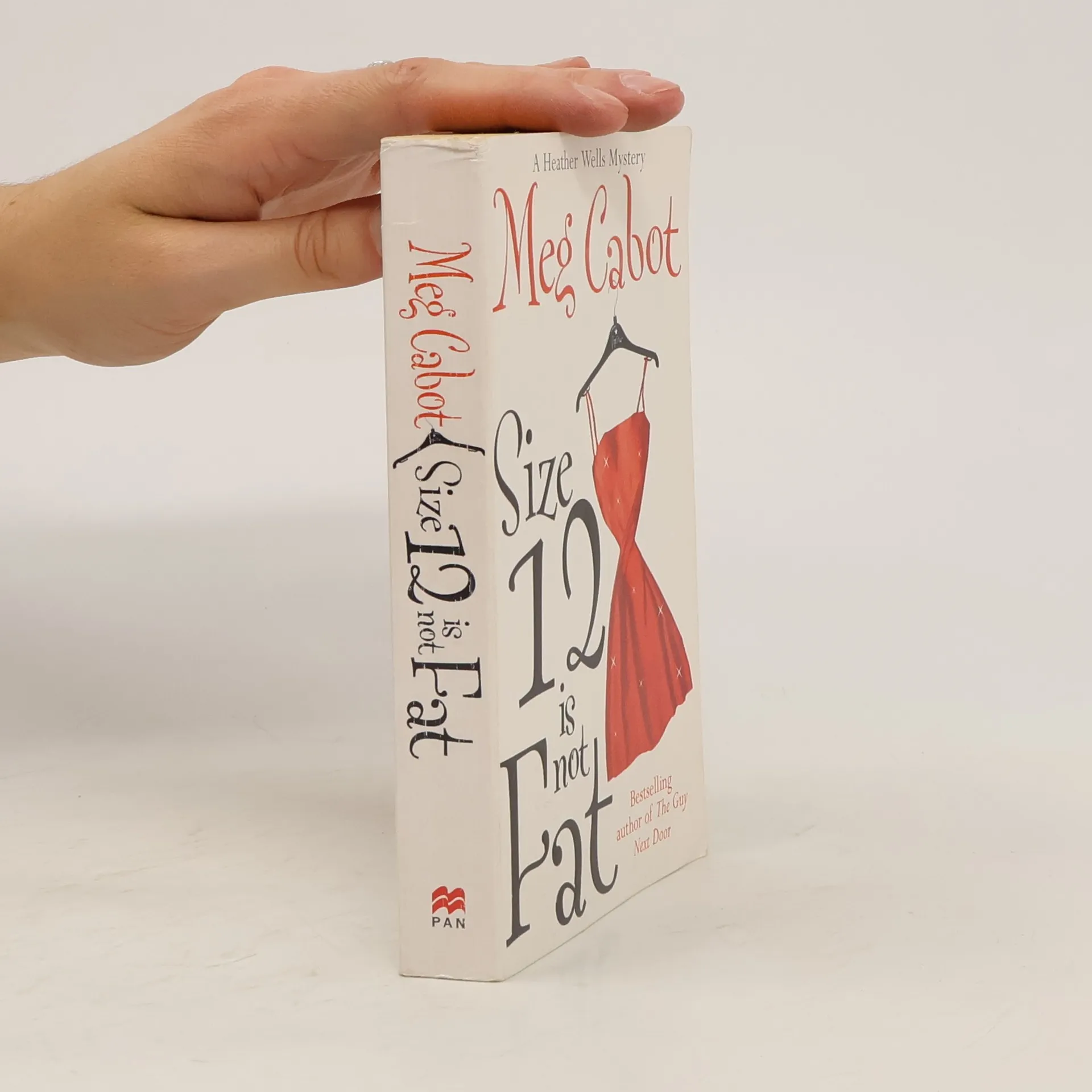 Size 12 Is Not Fat | Book | Paperback | Patricia Cabot | EN