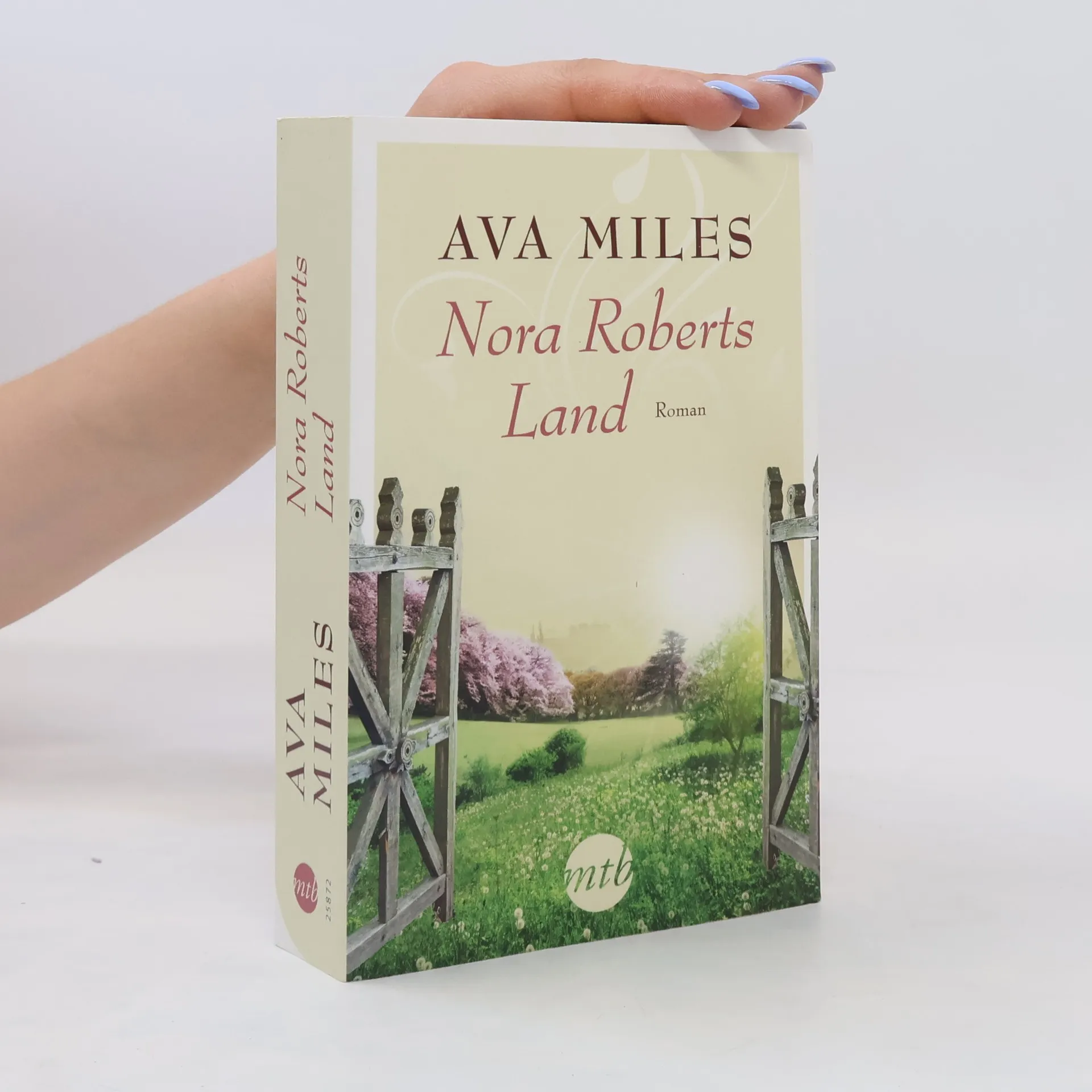 Nora Roberts Land | Buch | Ava Miles