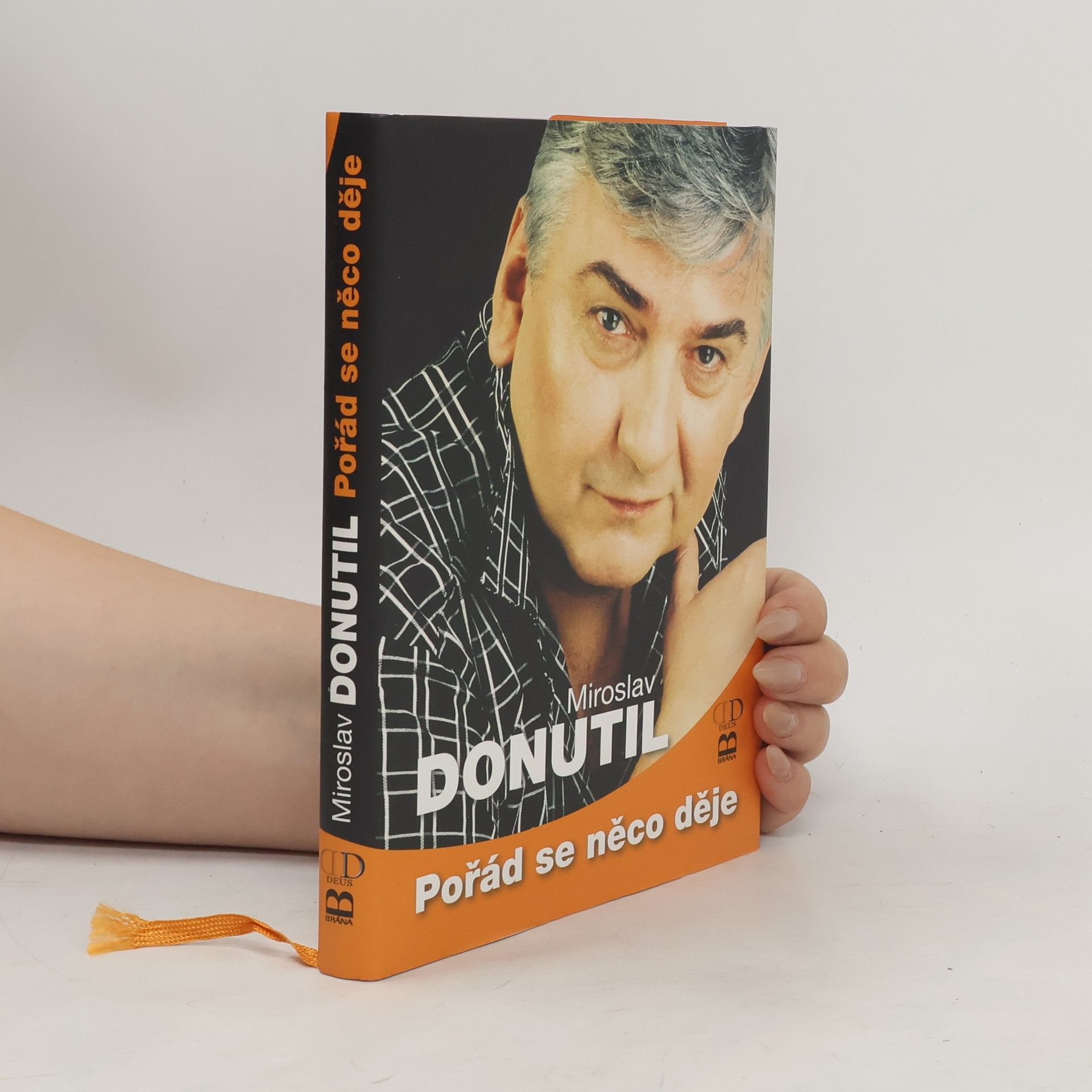 Miroslav Donutil Pořád se něco děje