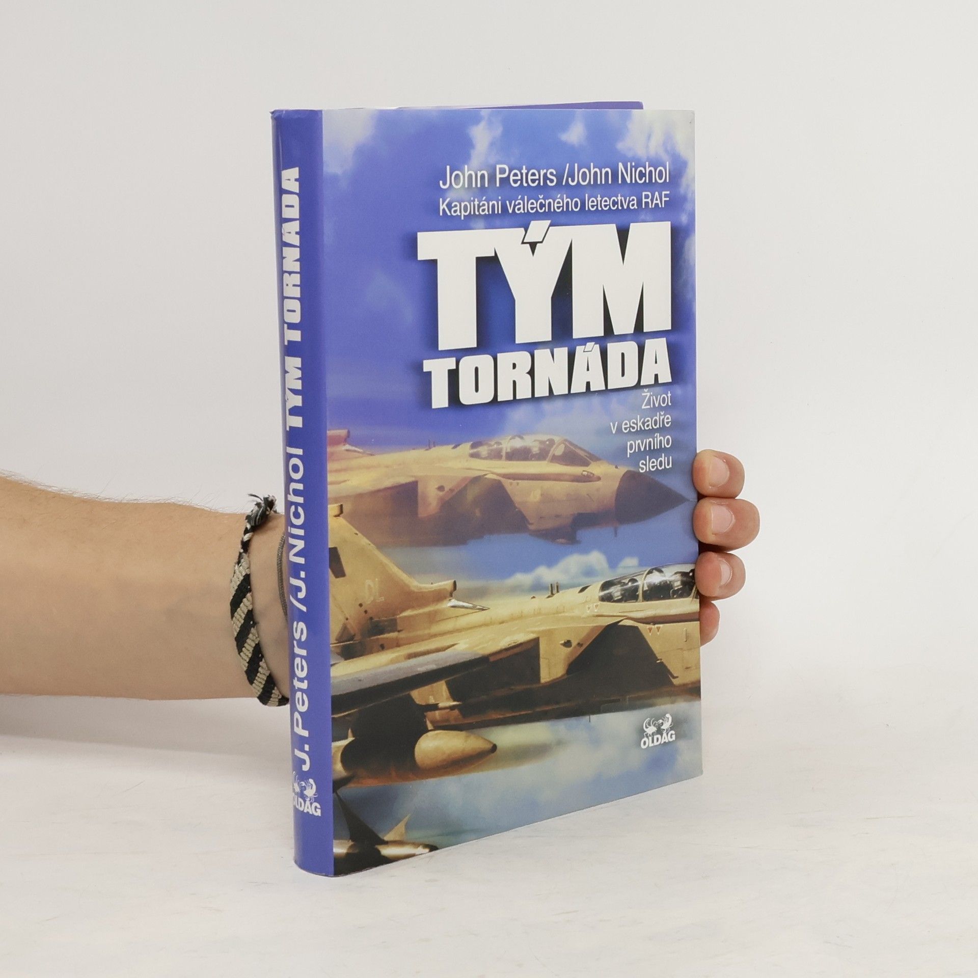 John Nichol Tým tornáda