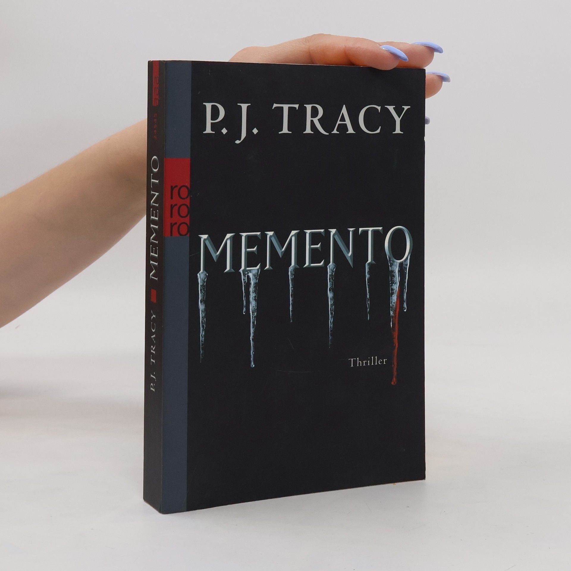 P. J. Tracy Memento
