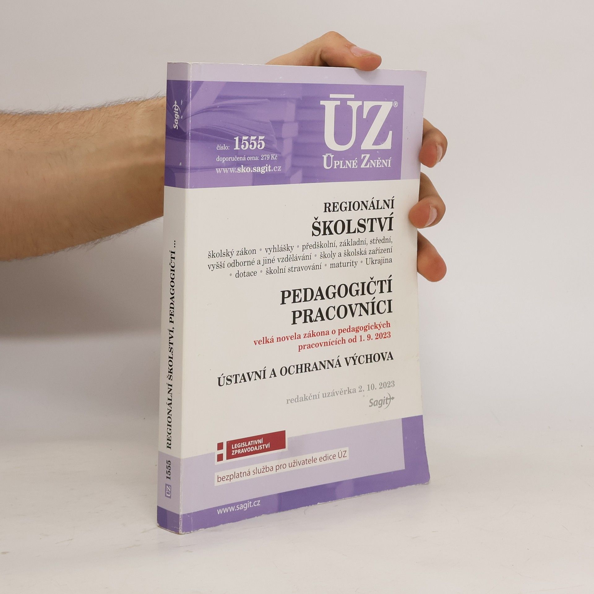 Autorenkollektiv ÚZ 1555 Regionální školství, Pedagogičtí pracovníci