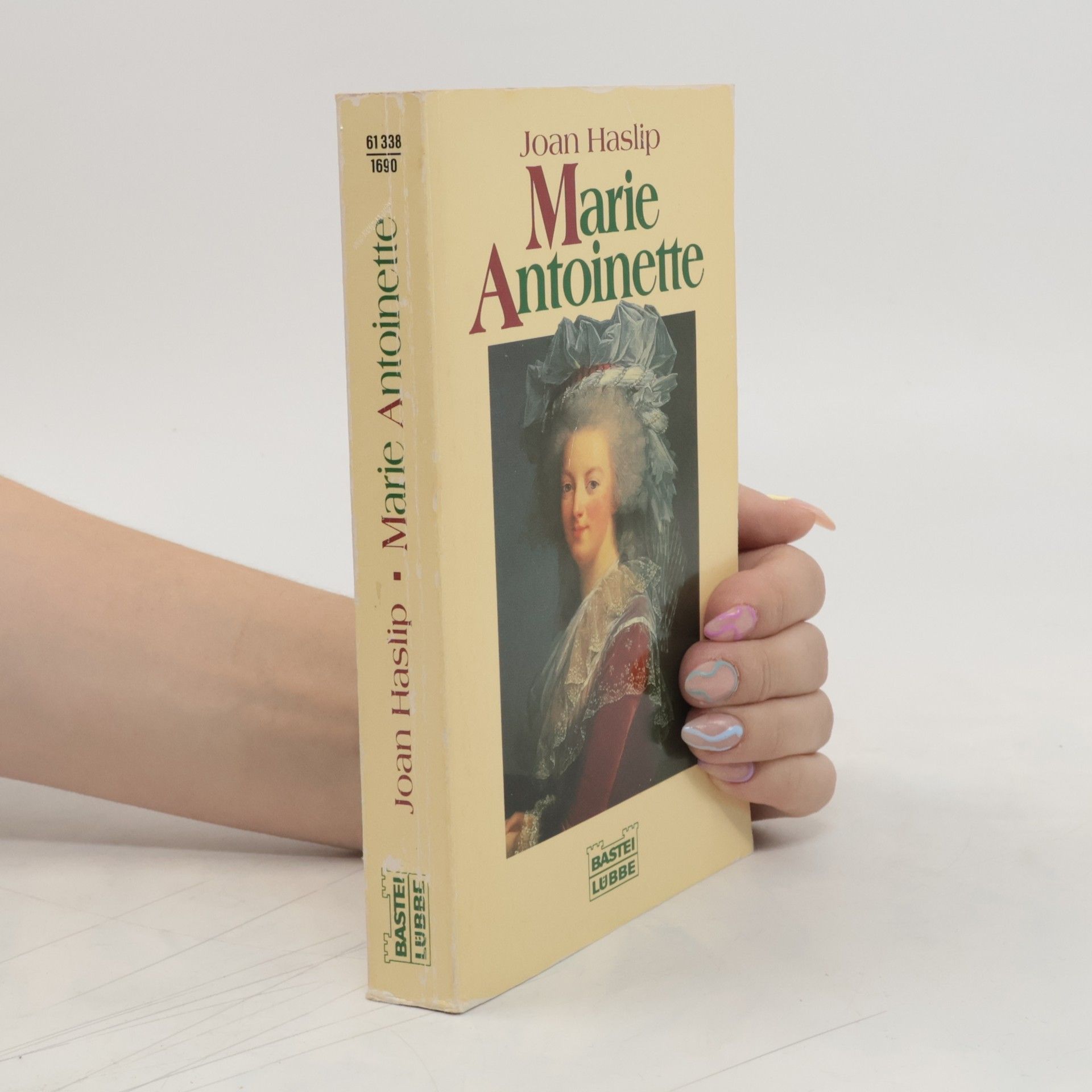 Joan Haslip Marie Antoinette