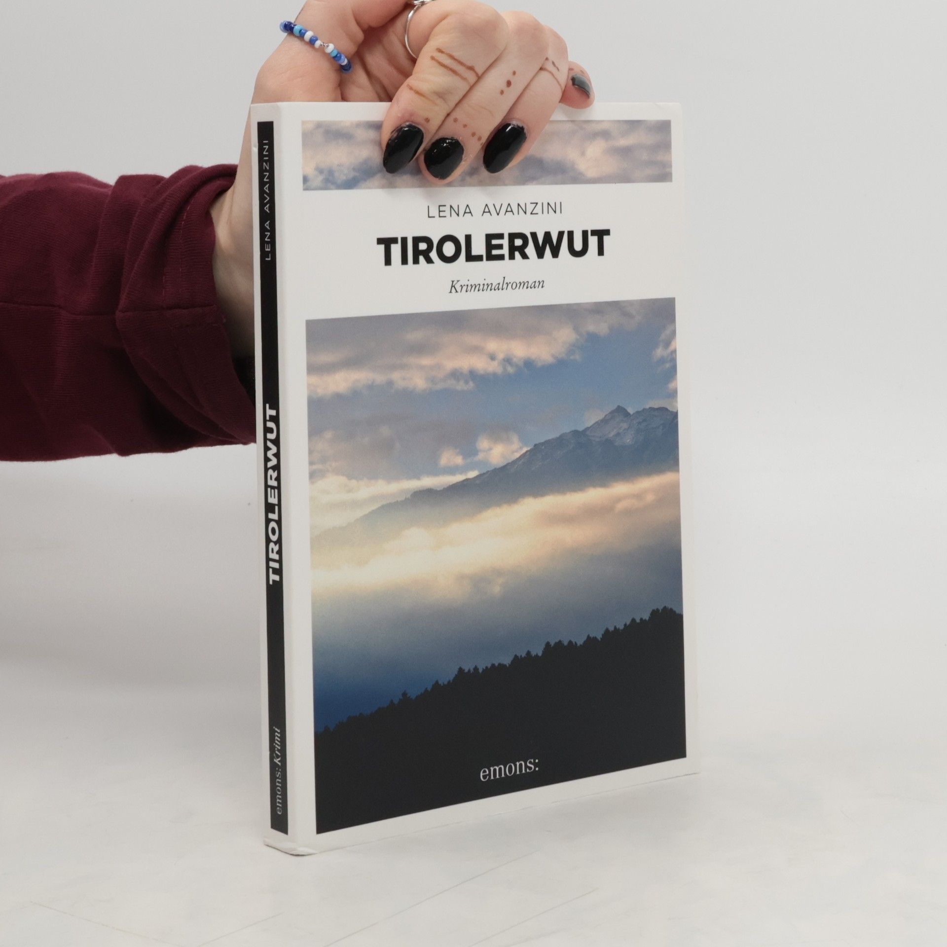 Lena Avanzini Tirolerwut