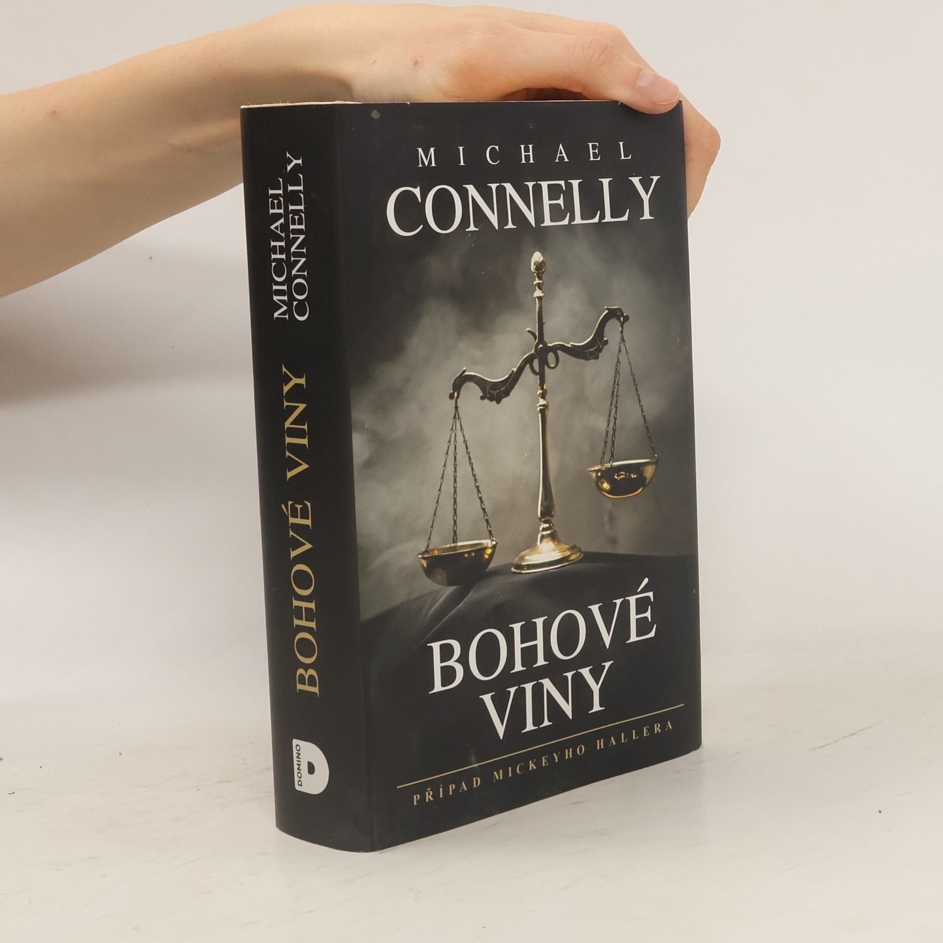 Michael Connelly Bohové viny