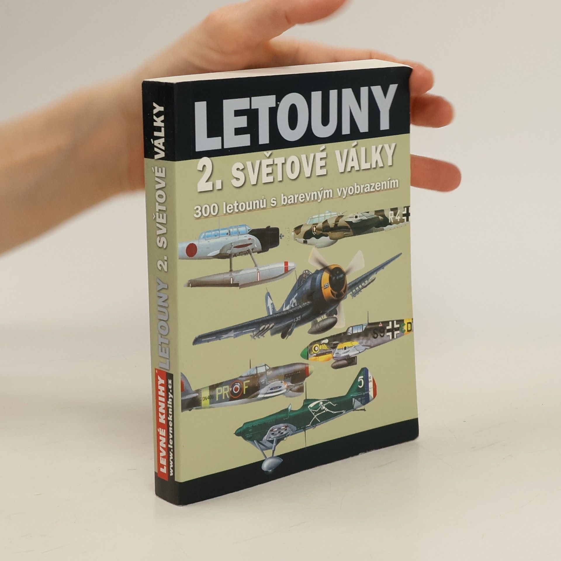 Christopher Chant Letouny 2. světové války