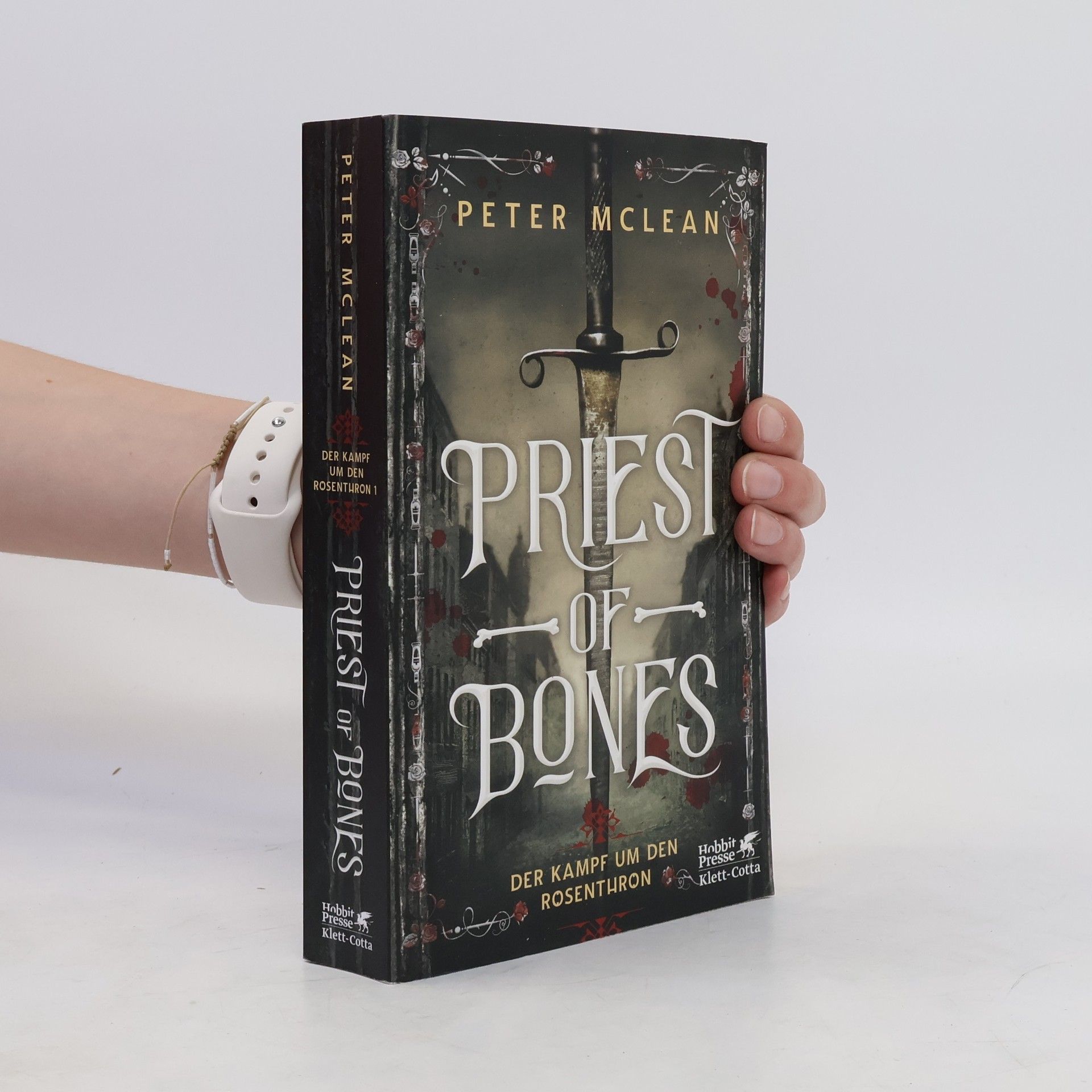 Peter McLean Priest of Bones
