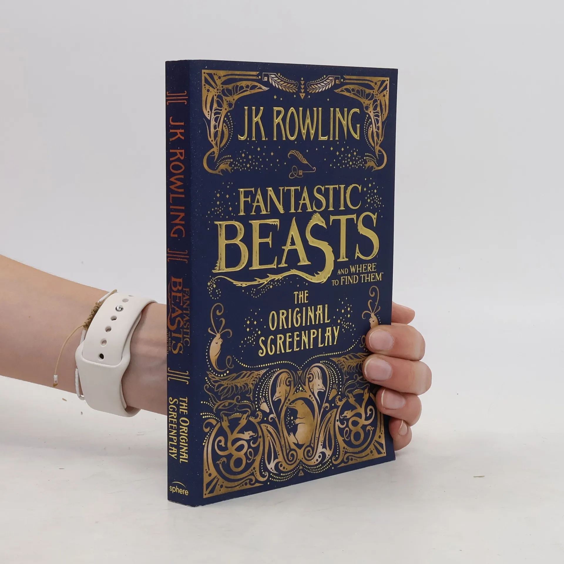 Fantastic beasts and where to find them : the original screenplay | Livre | J. K. Rowling | EN