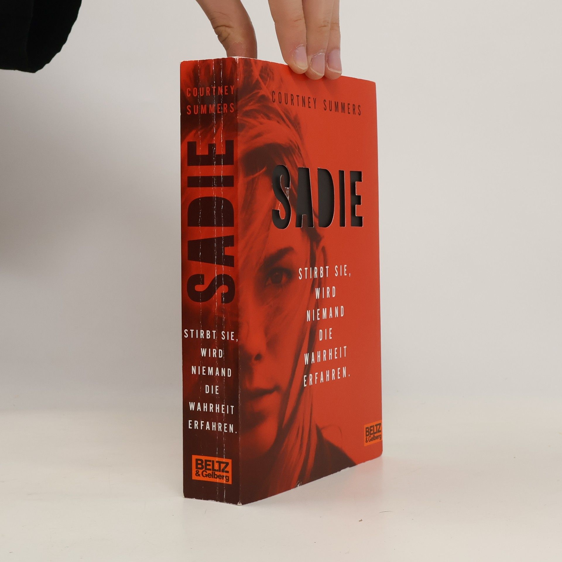 Courtney Summers Sadie
