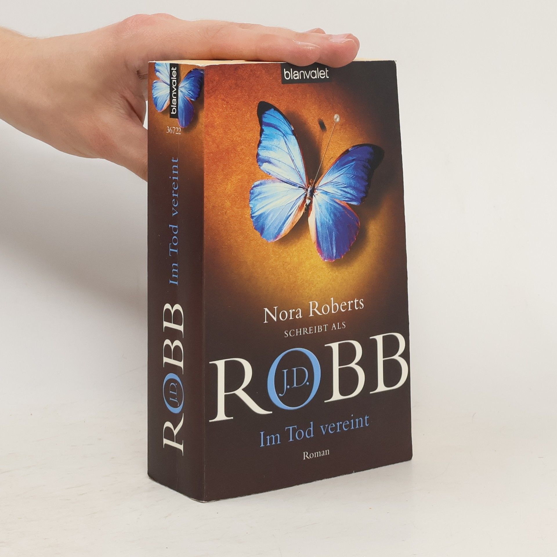 Nora Roberts Im Tod vereint