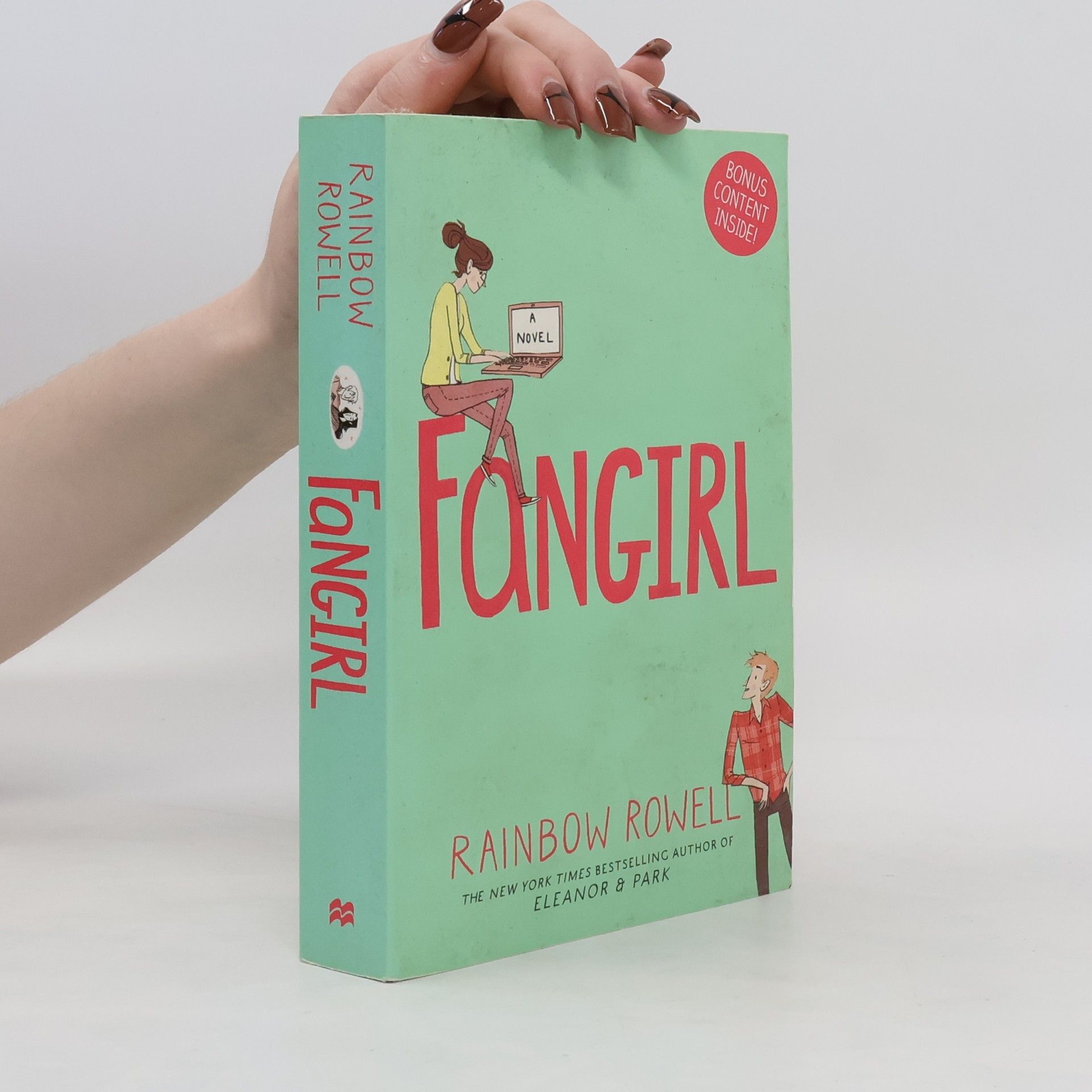 Rainbow Rowell Fangirl
