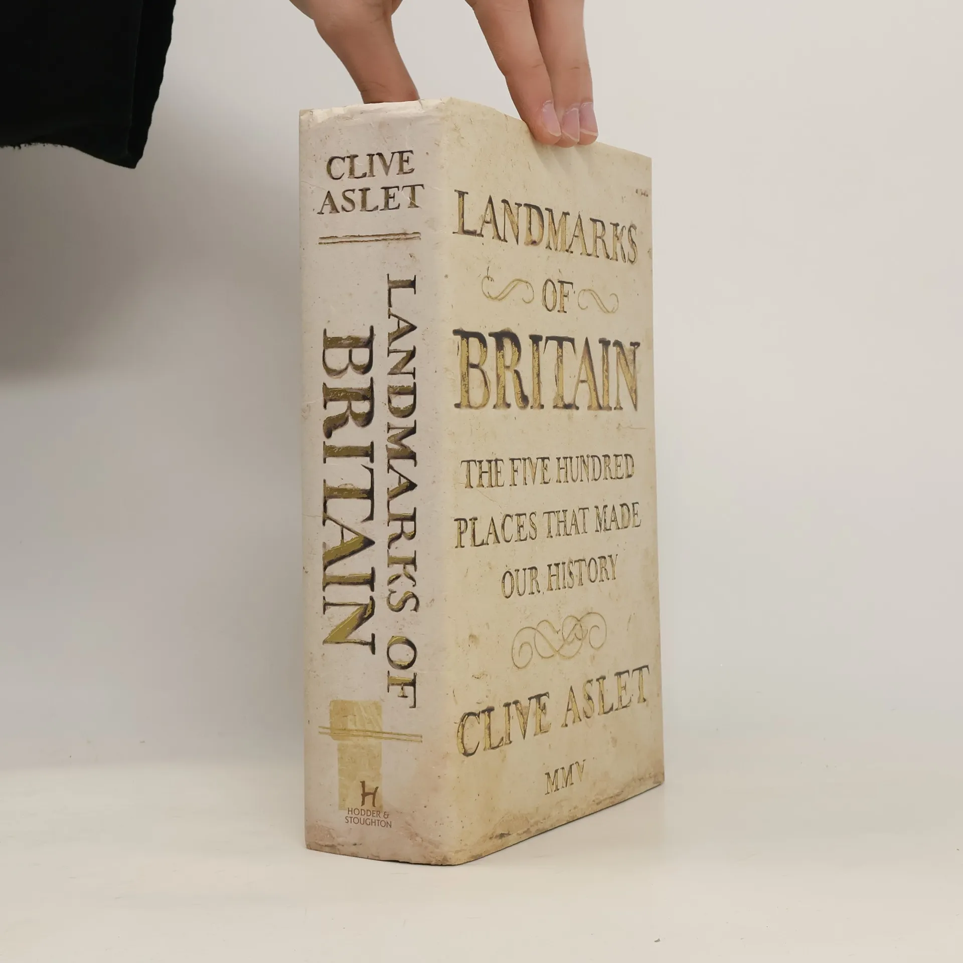 Landmarks of Britain | Book | Hardcover | Clive Aslet | EN