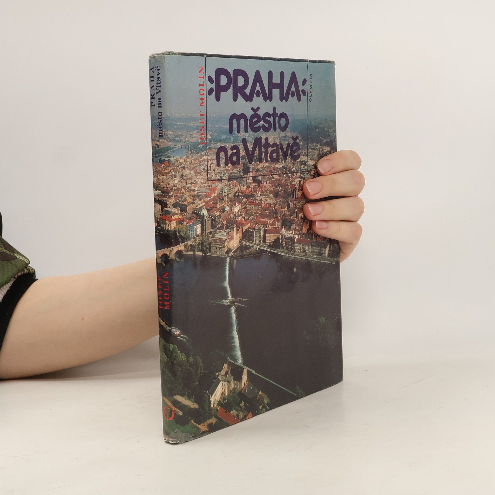 Josef Molín Praha. Město na Vltavě