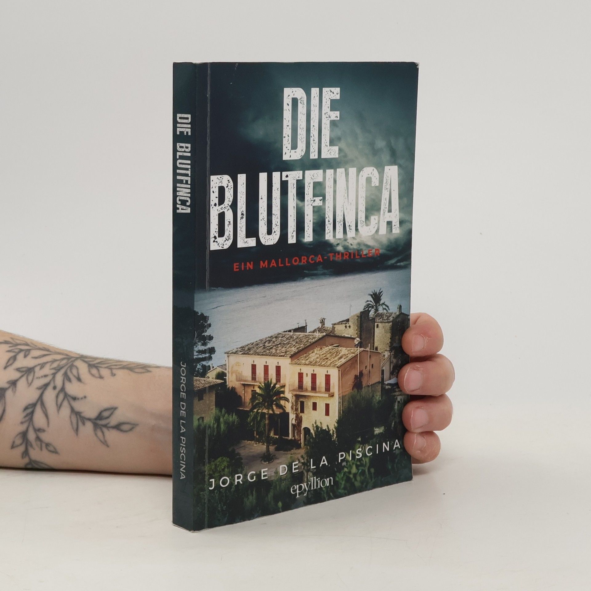 Jorge de la Piscina Die Blutfinca