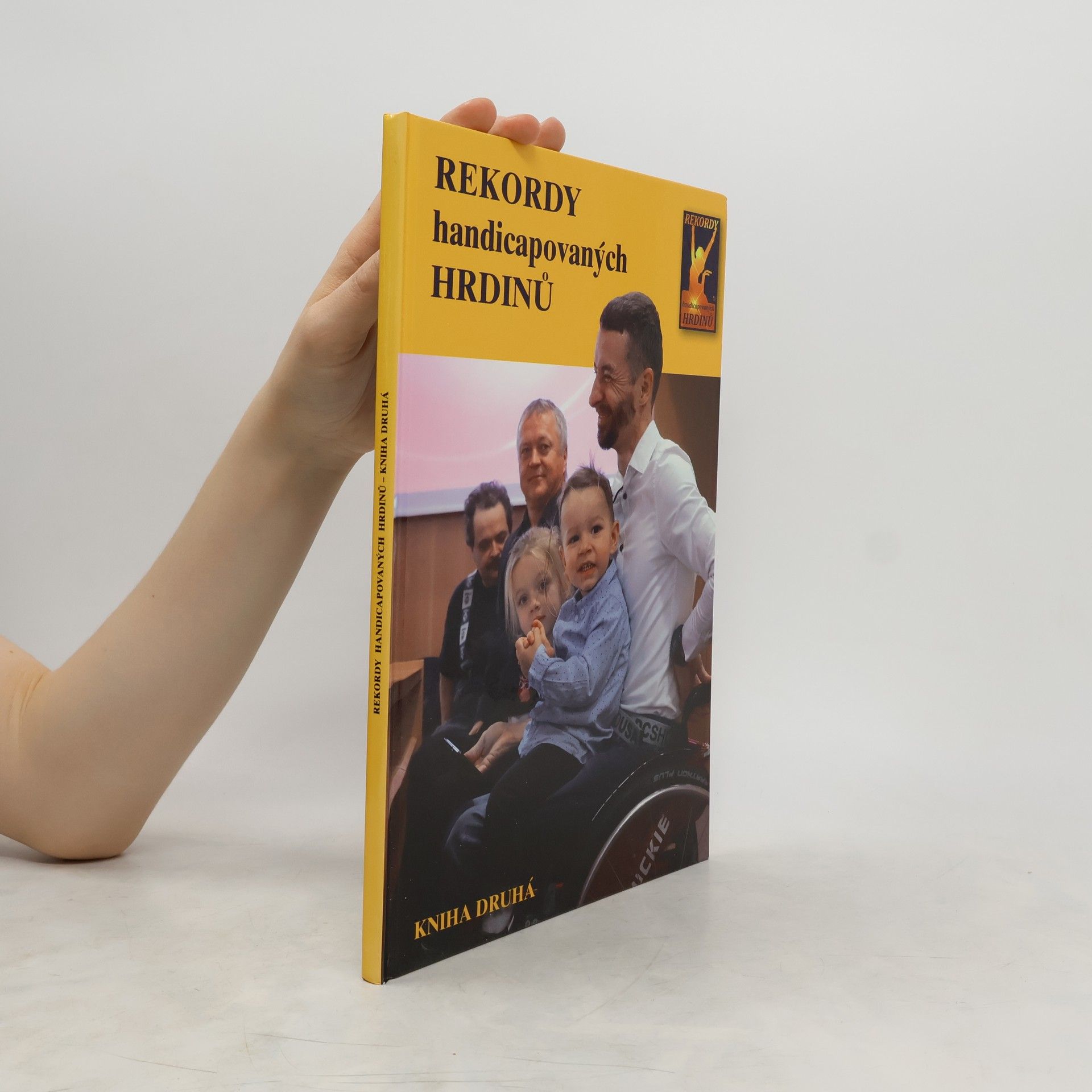 AA.VV. Rekordy handicapovaných hrdinů. Kniha druhá