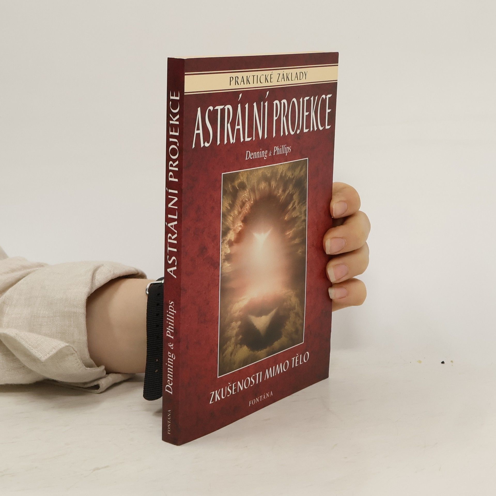 Hazel M. Denning Astrální projekce