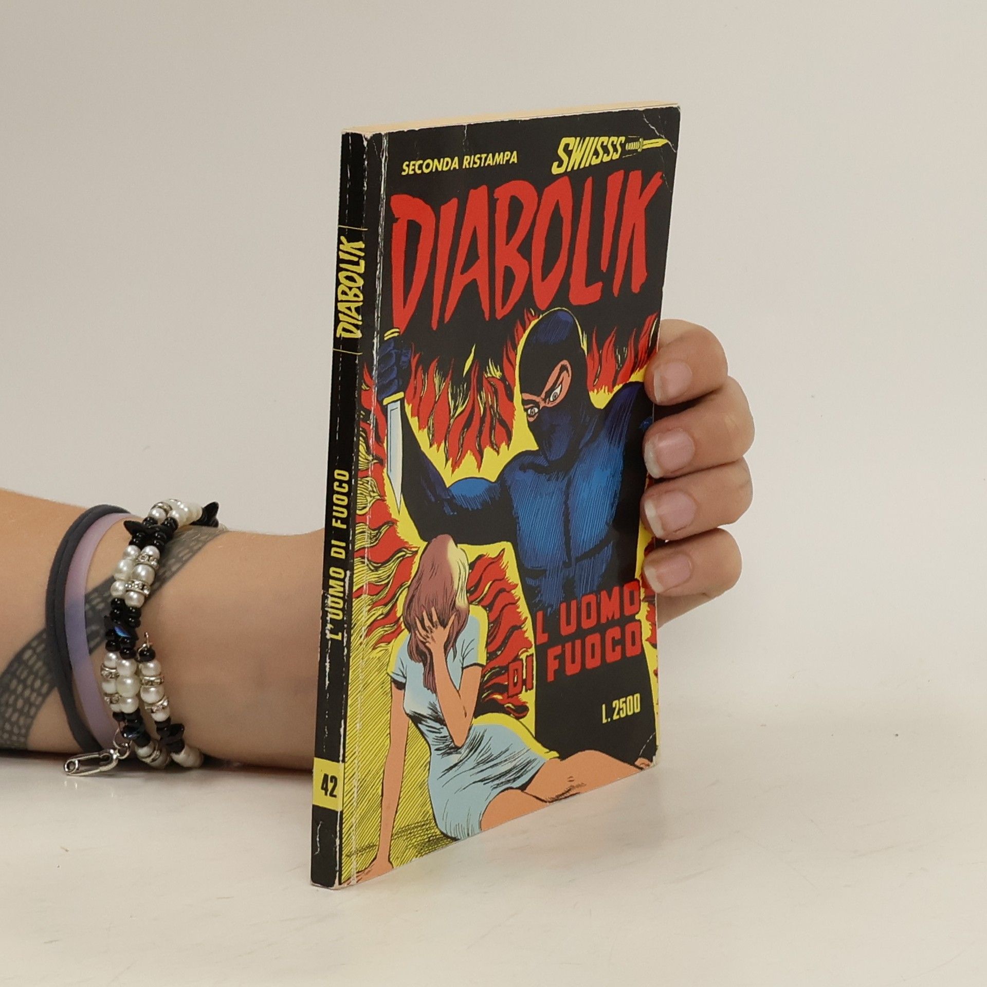 Angela e Luciana Giussani Diabolik 42. L'uomo di fuoco