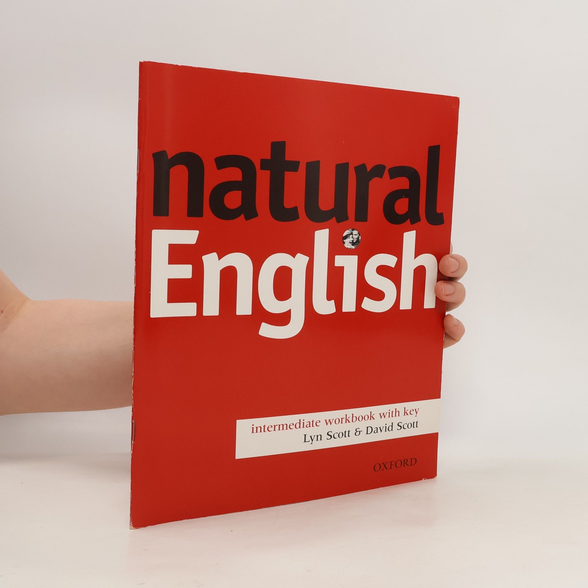 Lyn Scott Natural English: intermediate workbook with key