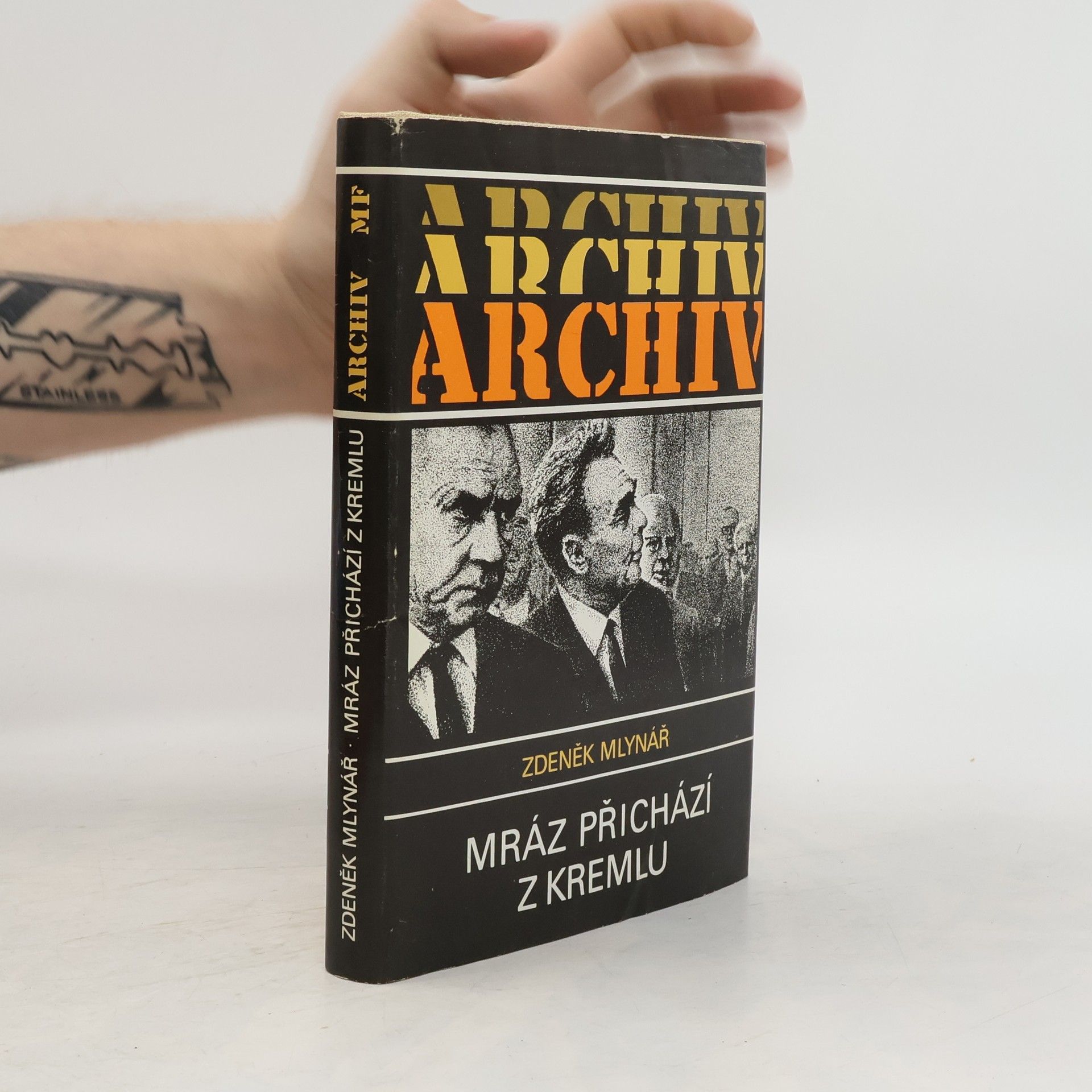 Mráz přichází z Kremlu