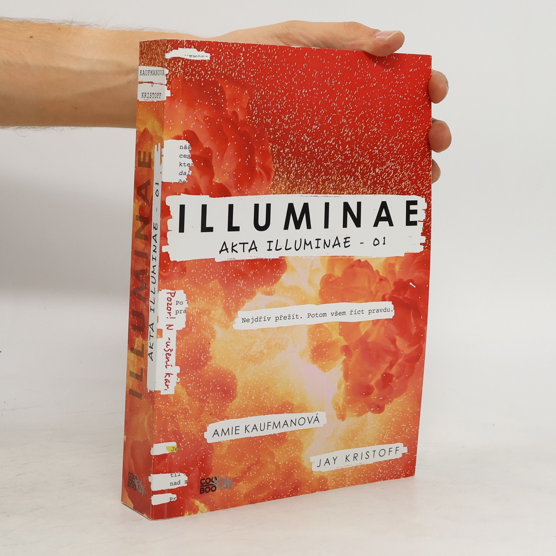 Amie Kaufman Illuminae