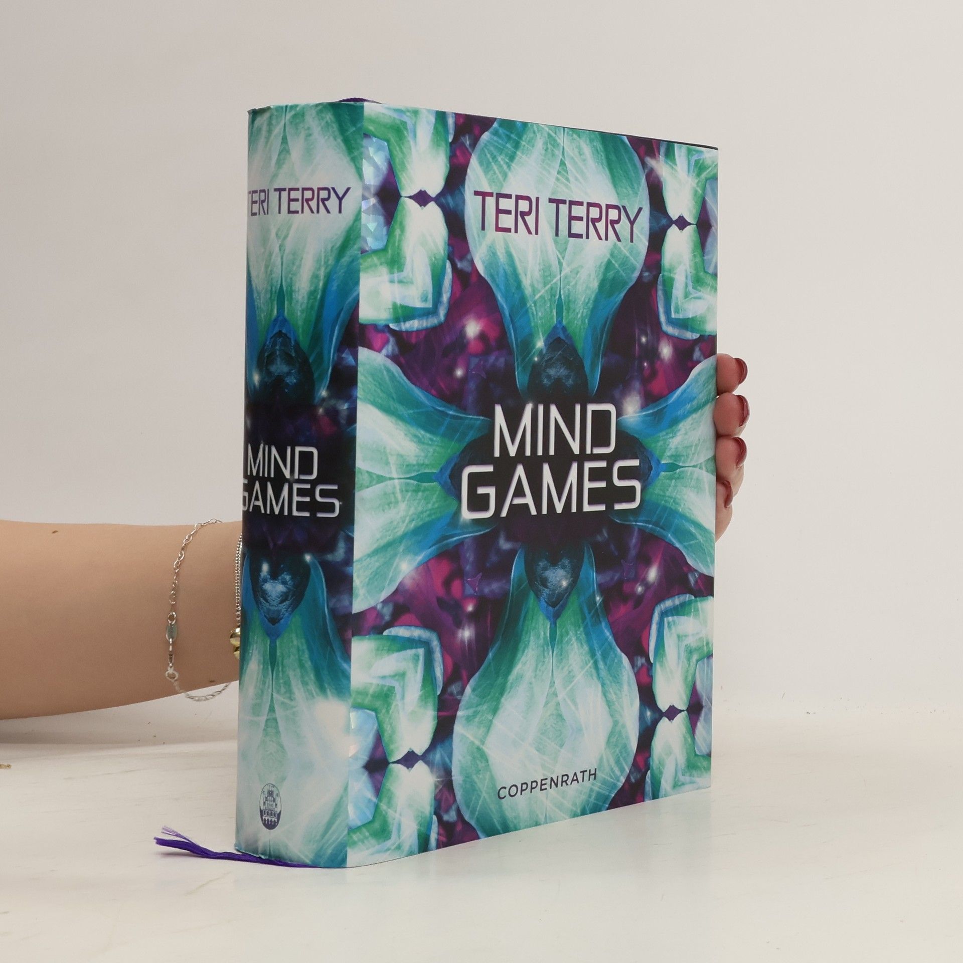 Teri Terry Mind Games