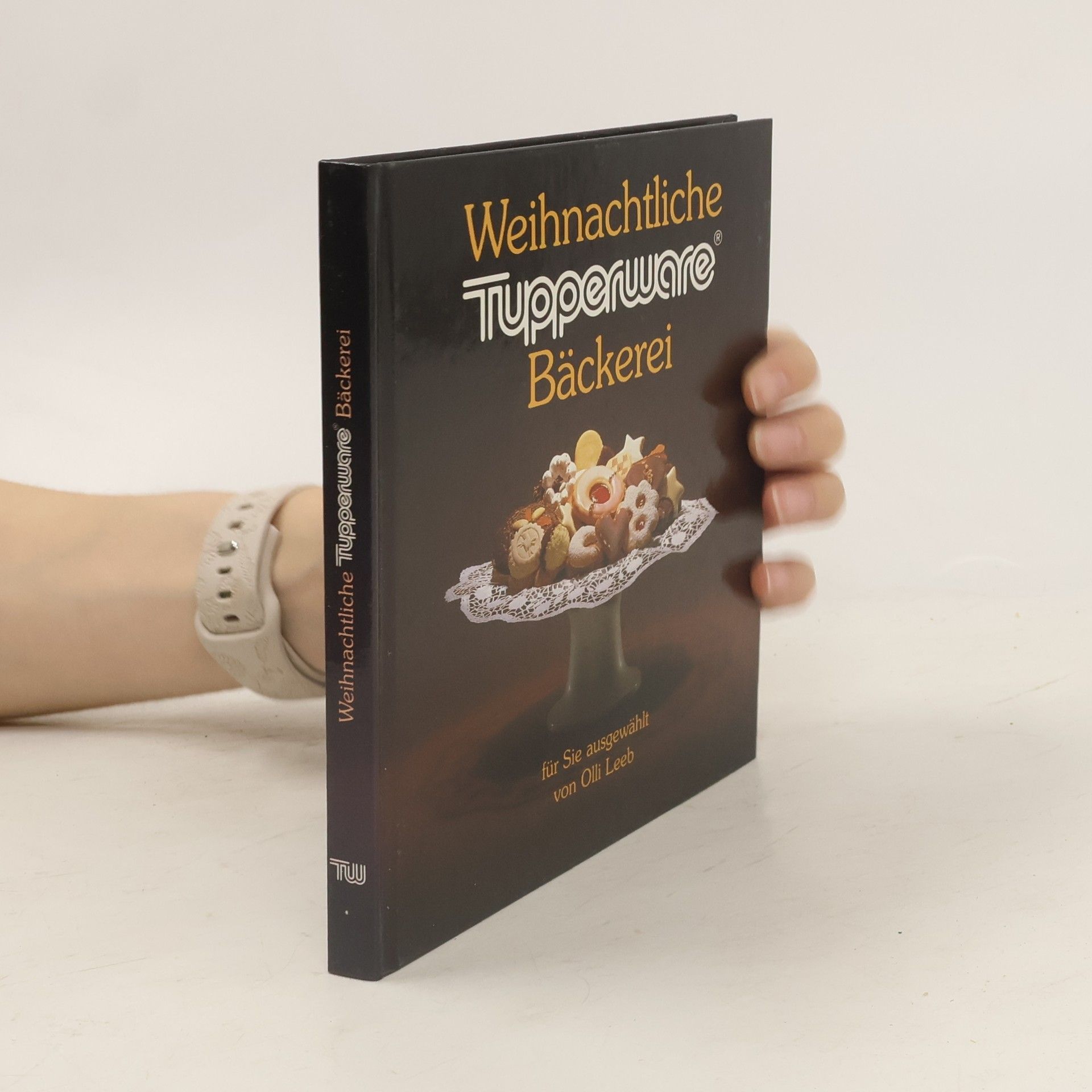 Oli Leeb Weihnachtliche Tupperware Bäckerei