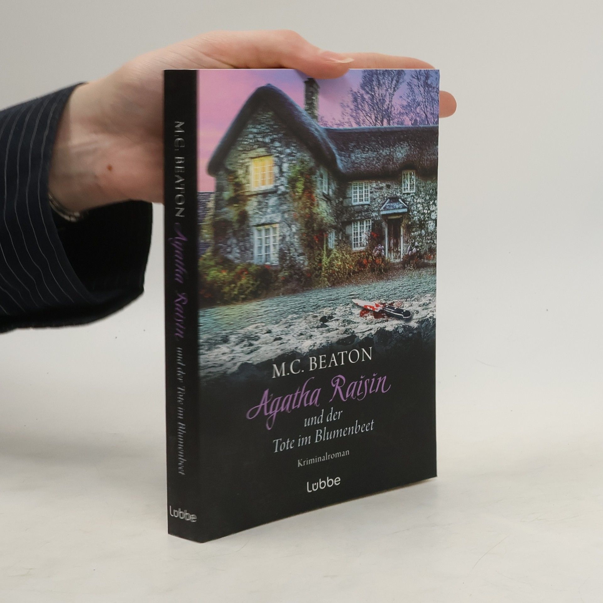 Marion Chesney Agatha Raisin und der Tote im Blumenbeet