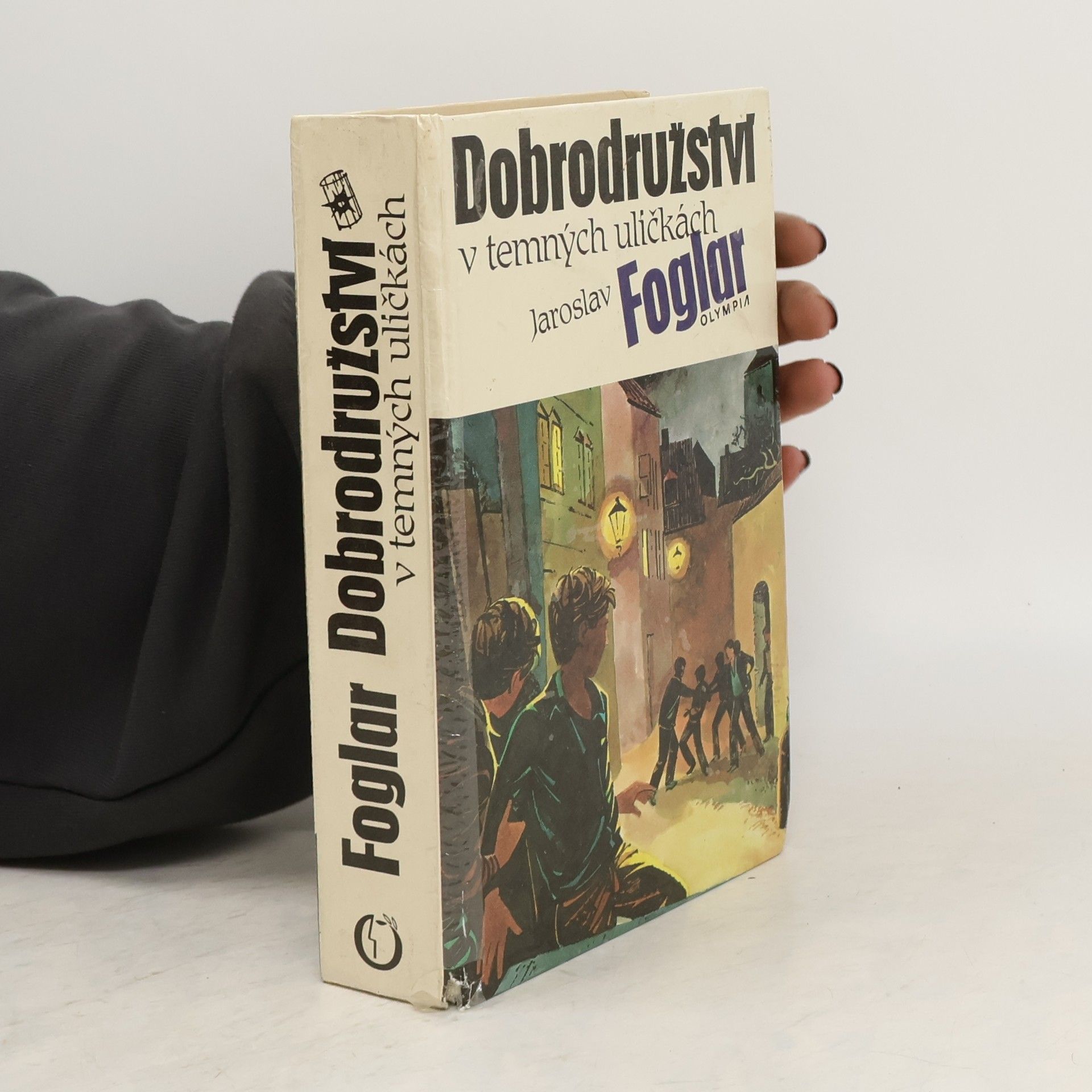 Jaroslav Foglar Dobrodružství v temných uličkách