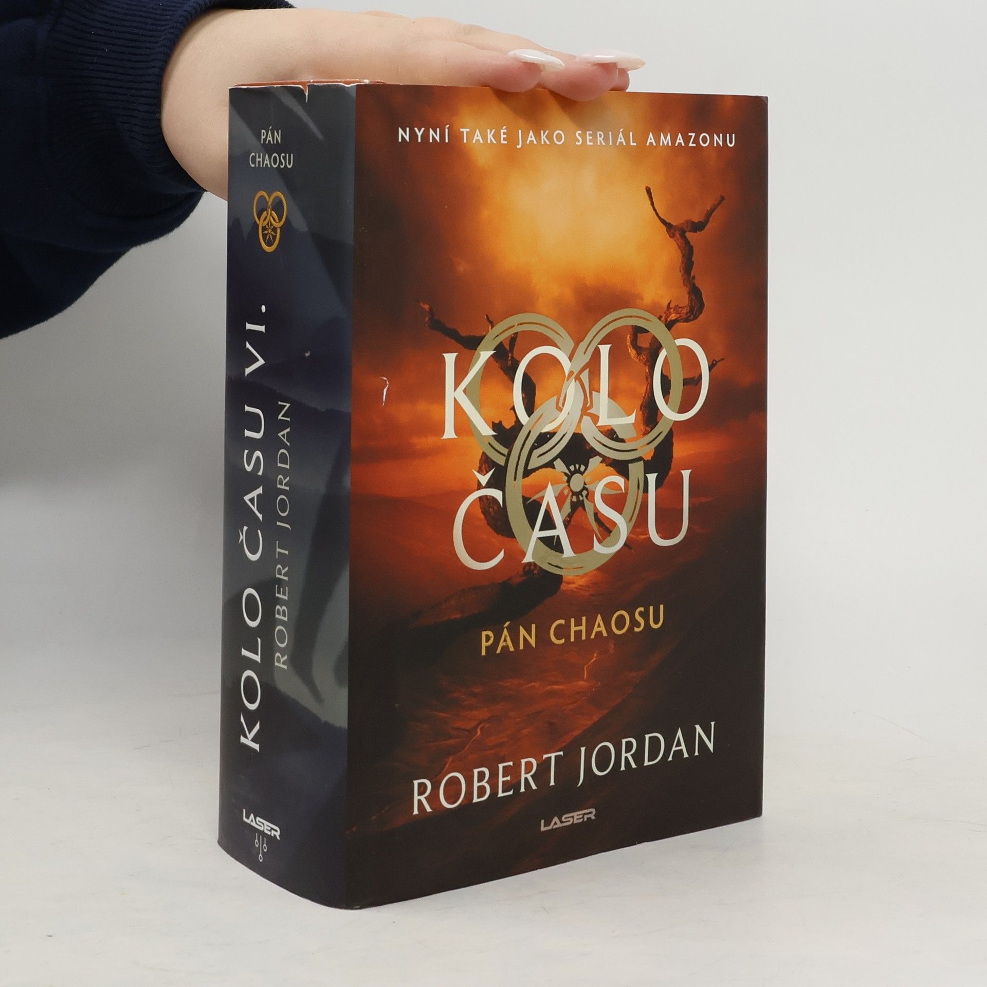 Robert Jordan Kolo času. Pán chaosu