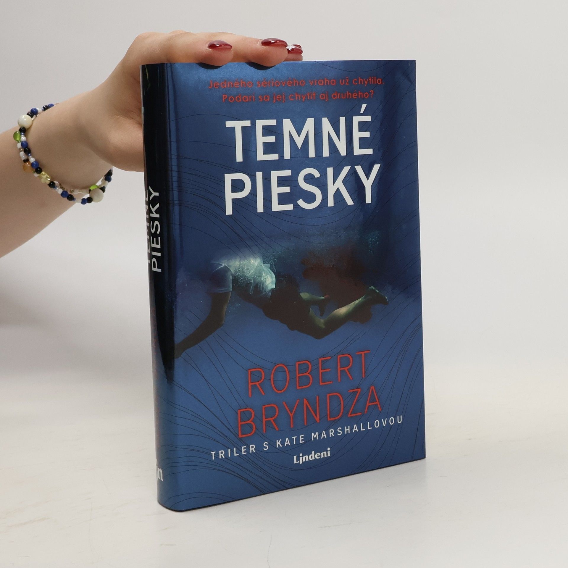 Robert Bryndza Temné piesky