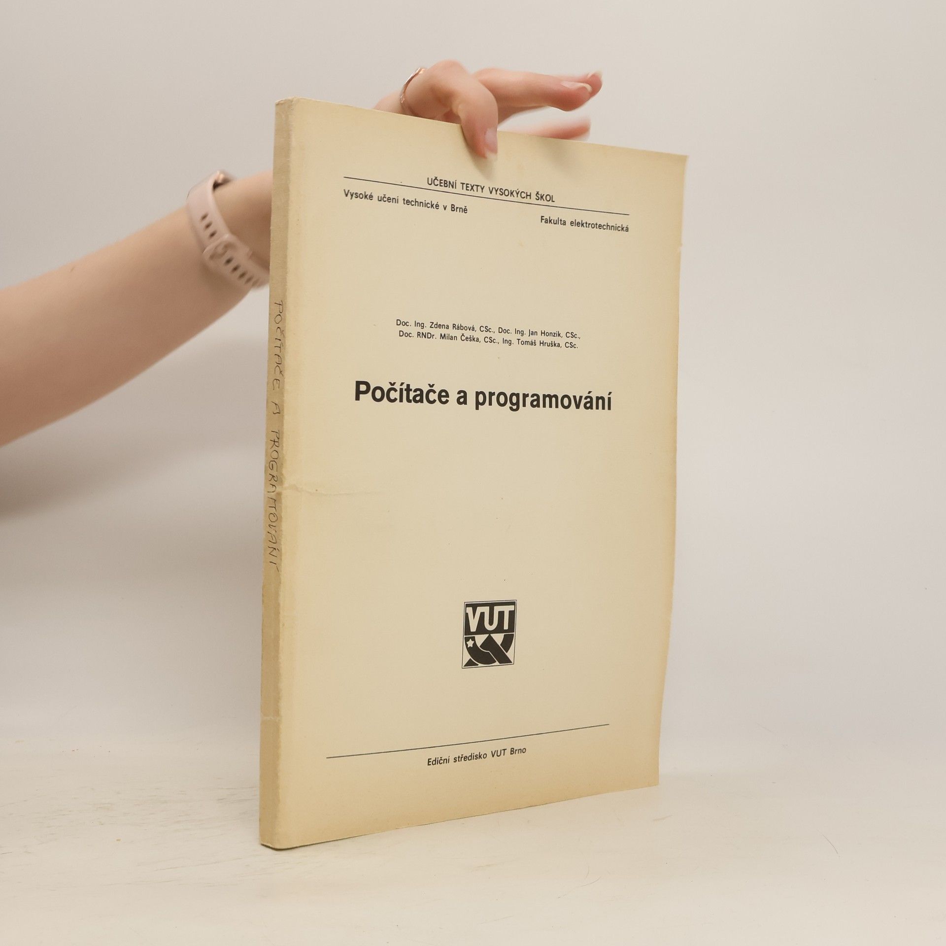 kolektiv Počítače a programování