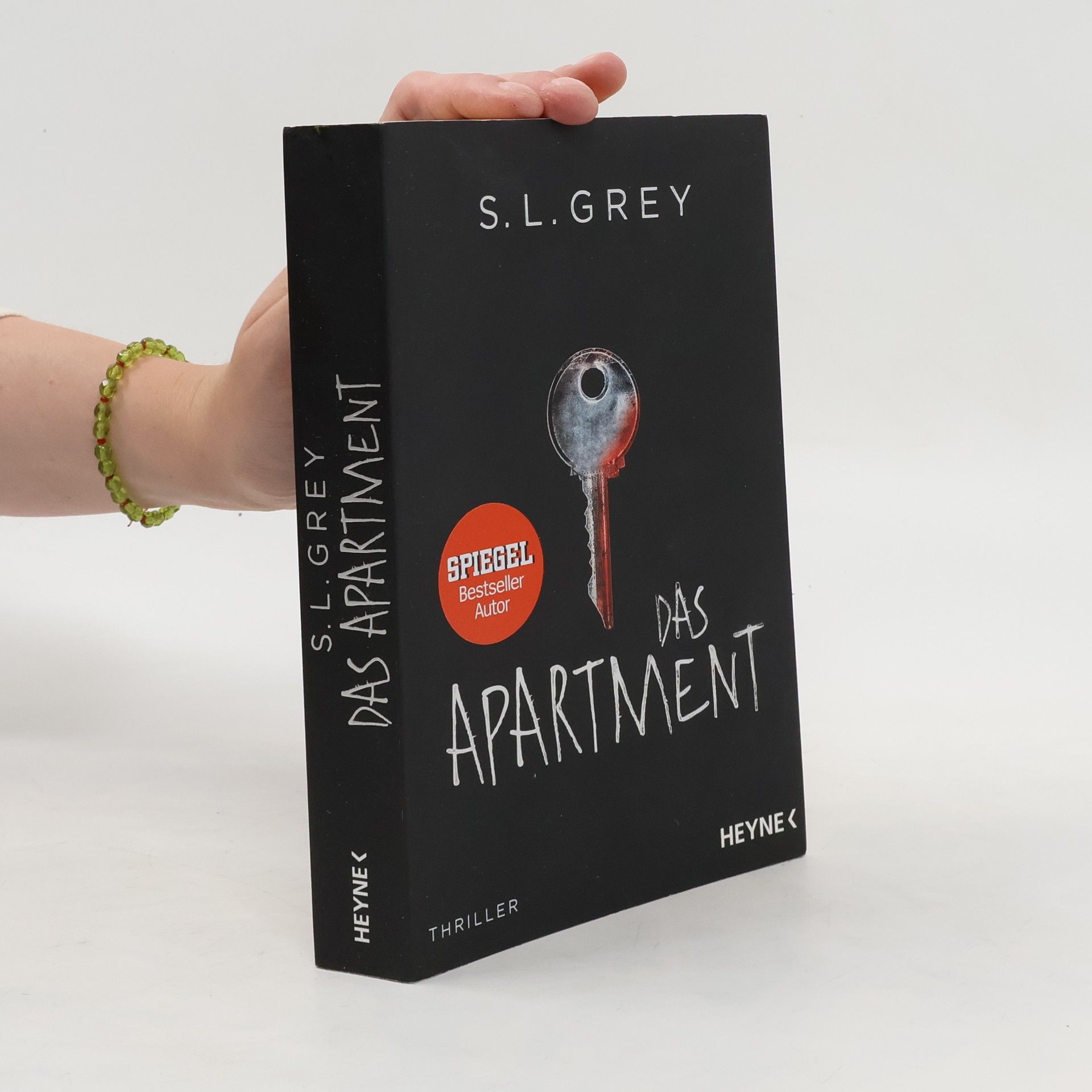 S.L. Grey Das Apartment