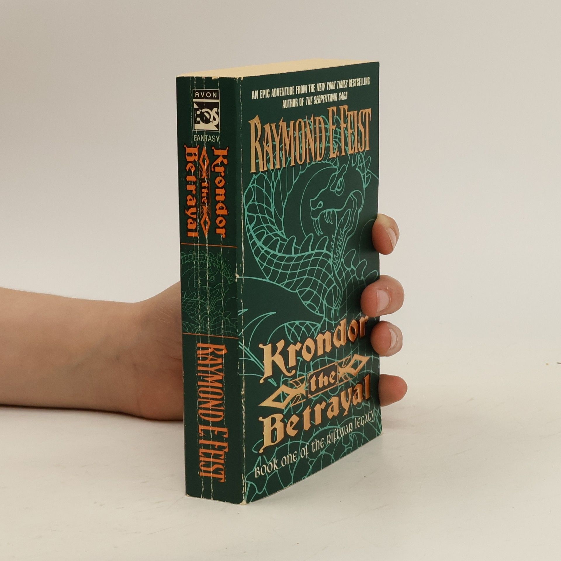 Raymond E. Feist Krondor: The Betrayal: Book One of the Riftwar Legacy