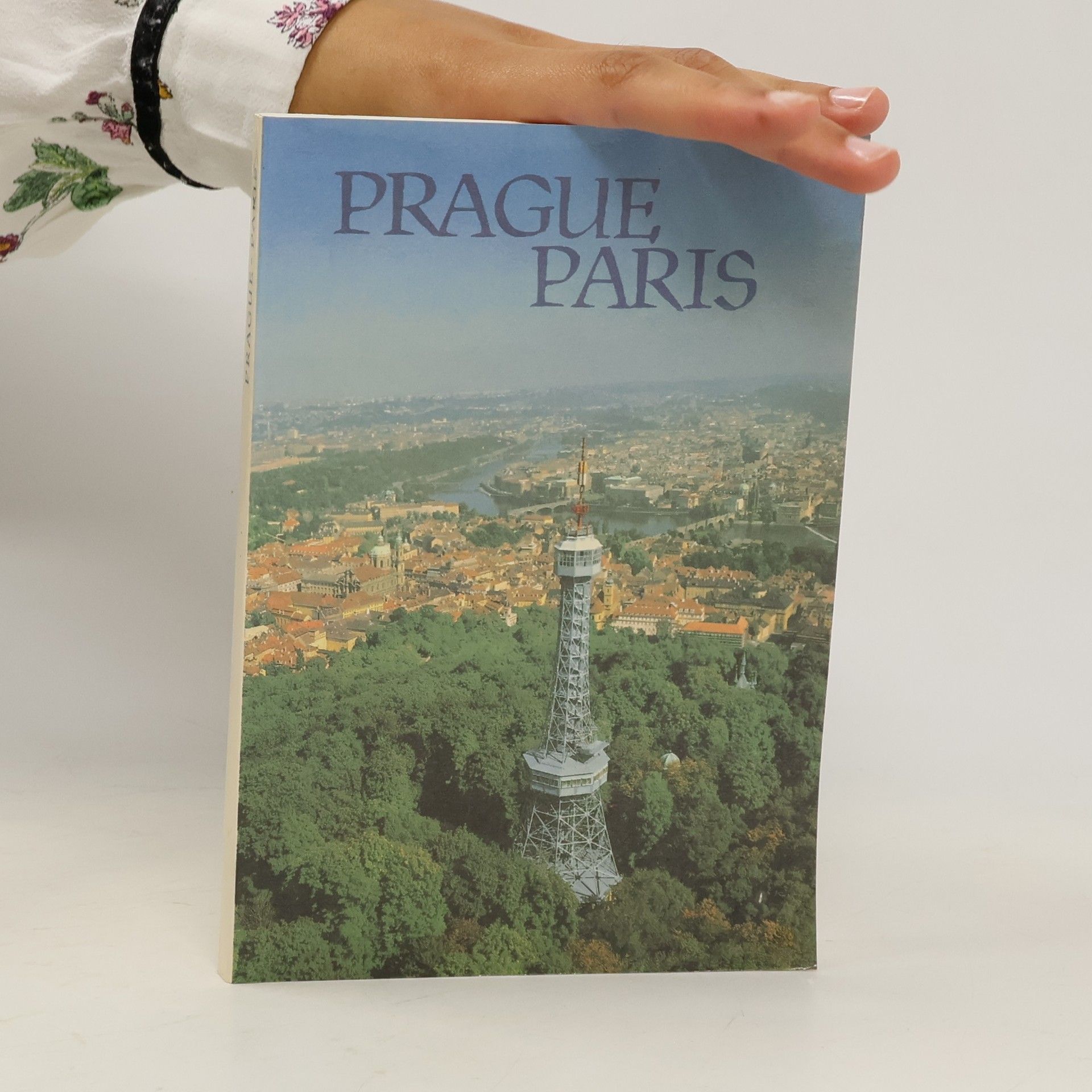 Collective Prague Paris