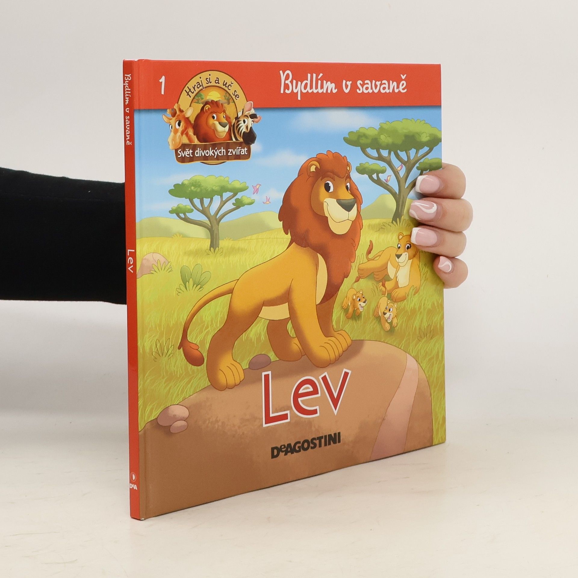 kolektiv Bydlím v savaně 1. Lev