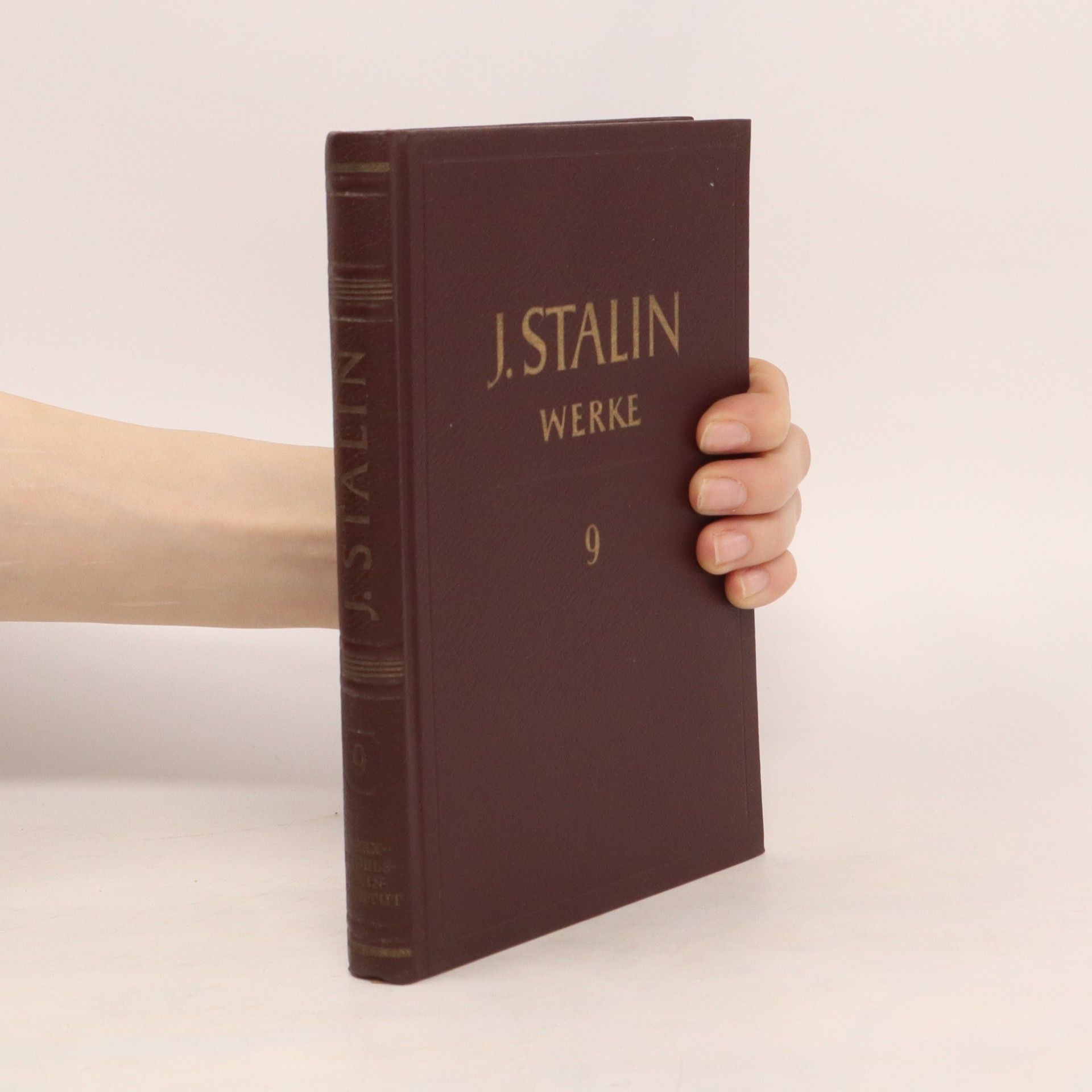 J.W. Stalin Werke 9